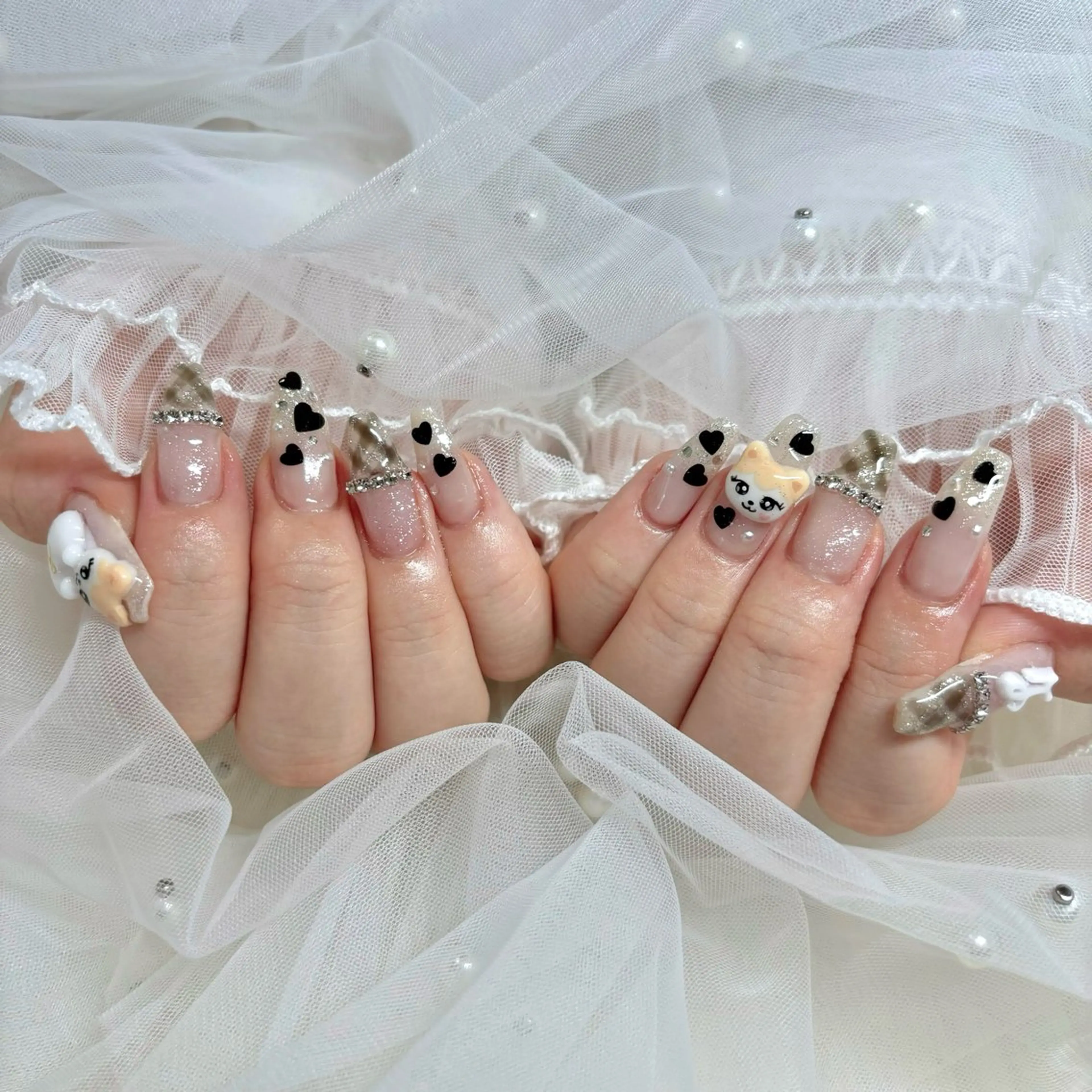 ネイル ハンドネイル Sii nail 🤍SAKIのネイルデザイン