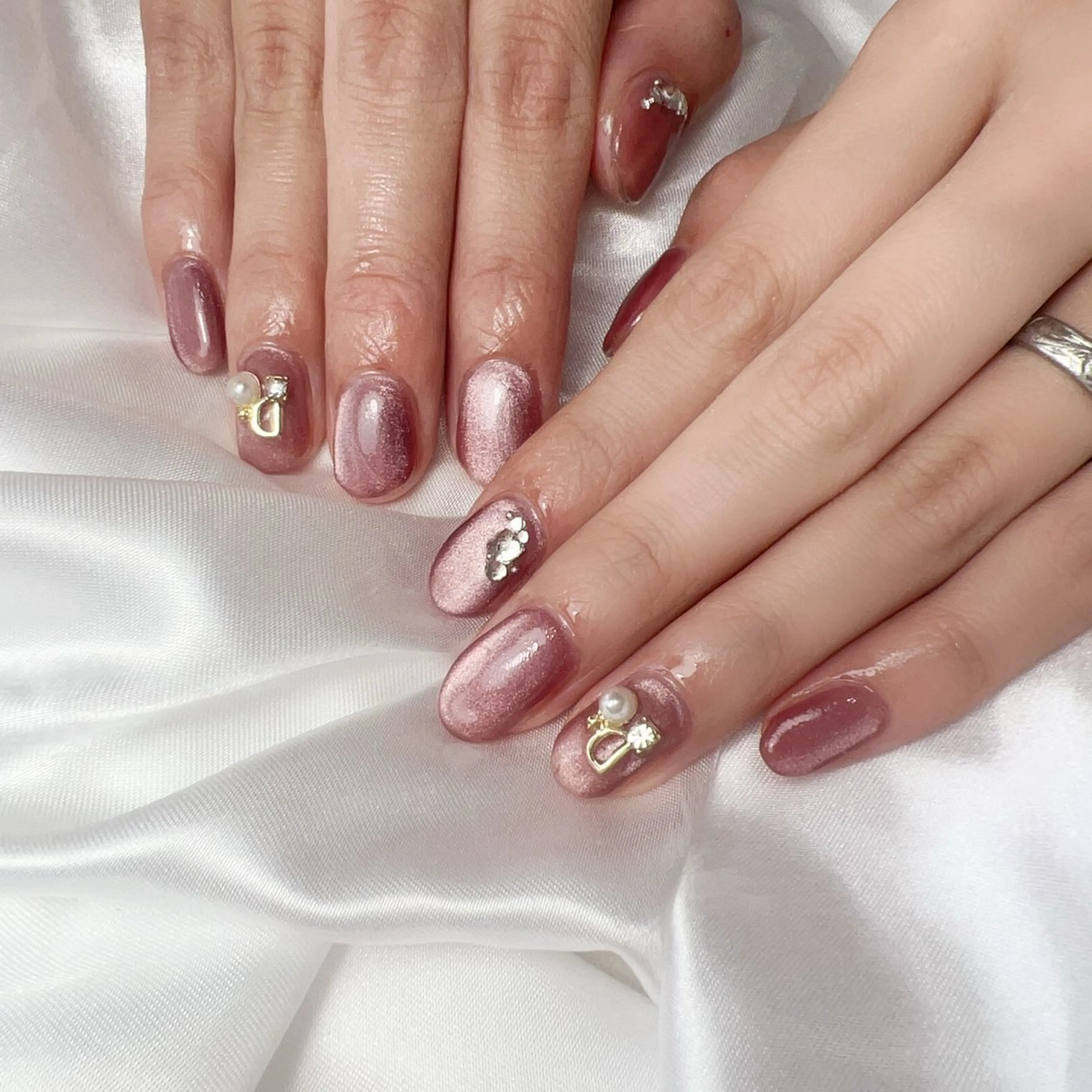 ネイル nailstudio ′ecole所属・nailstudio ′ecoleのネイルデザイン