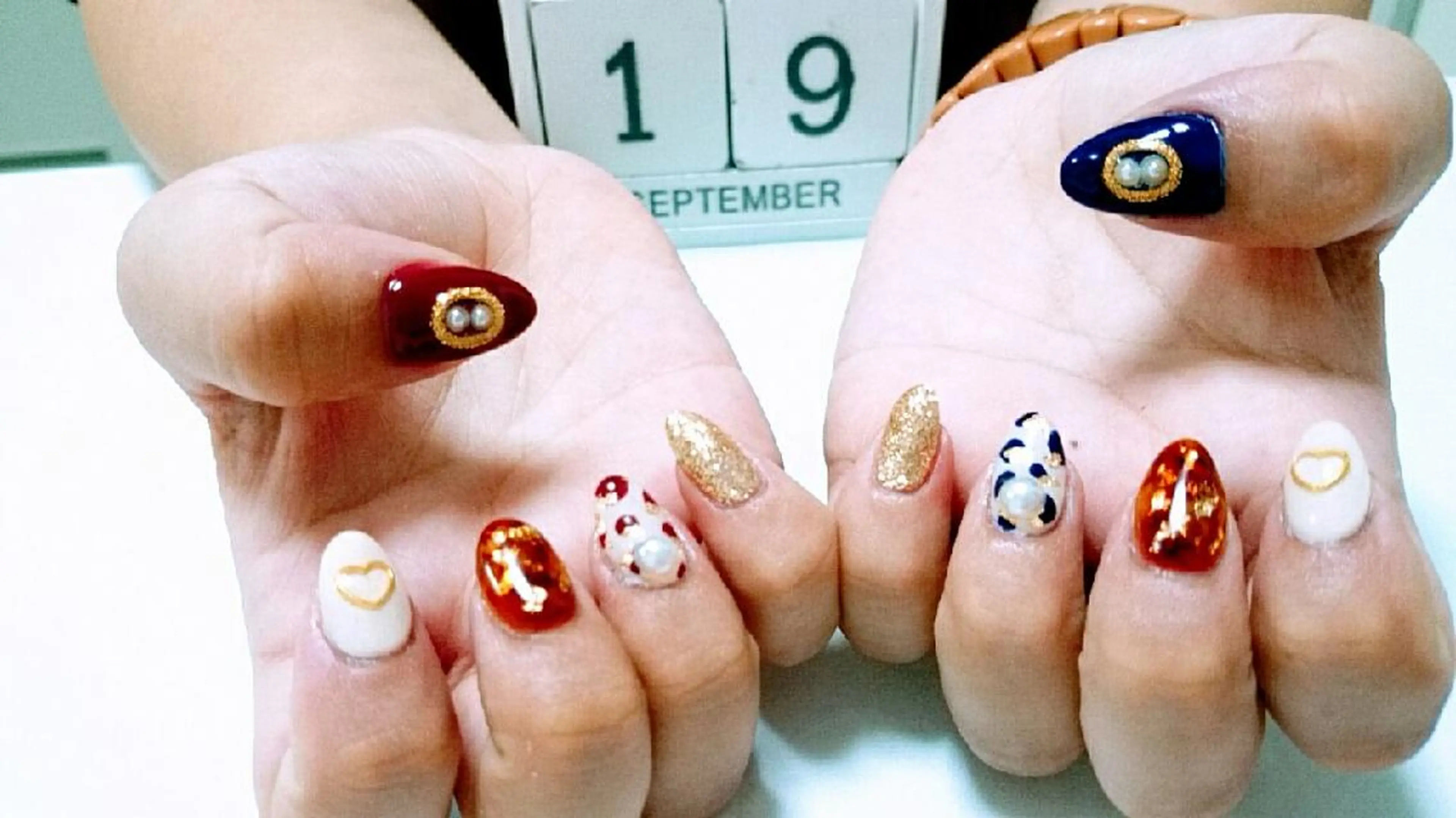 ネイル べっ甲ネイル JEWEL nailのネイルデザイン