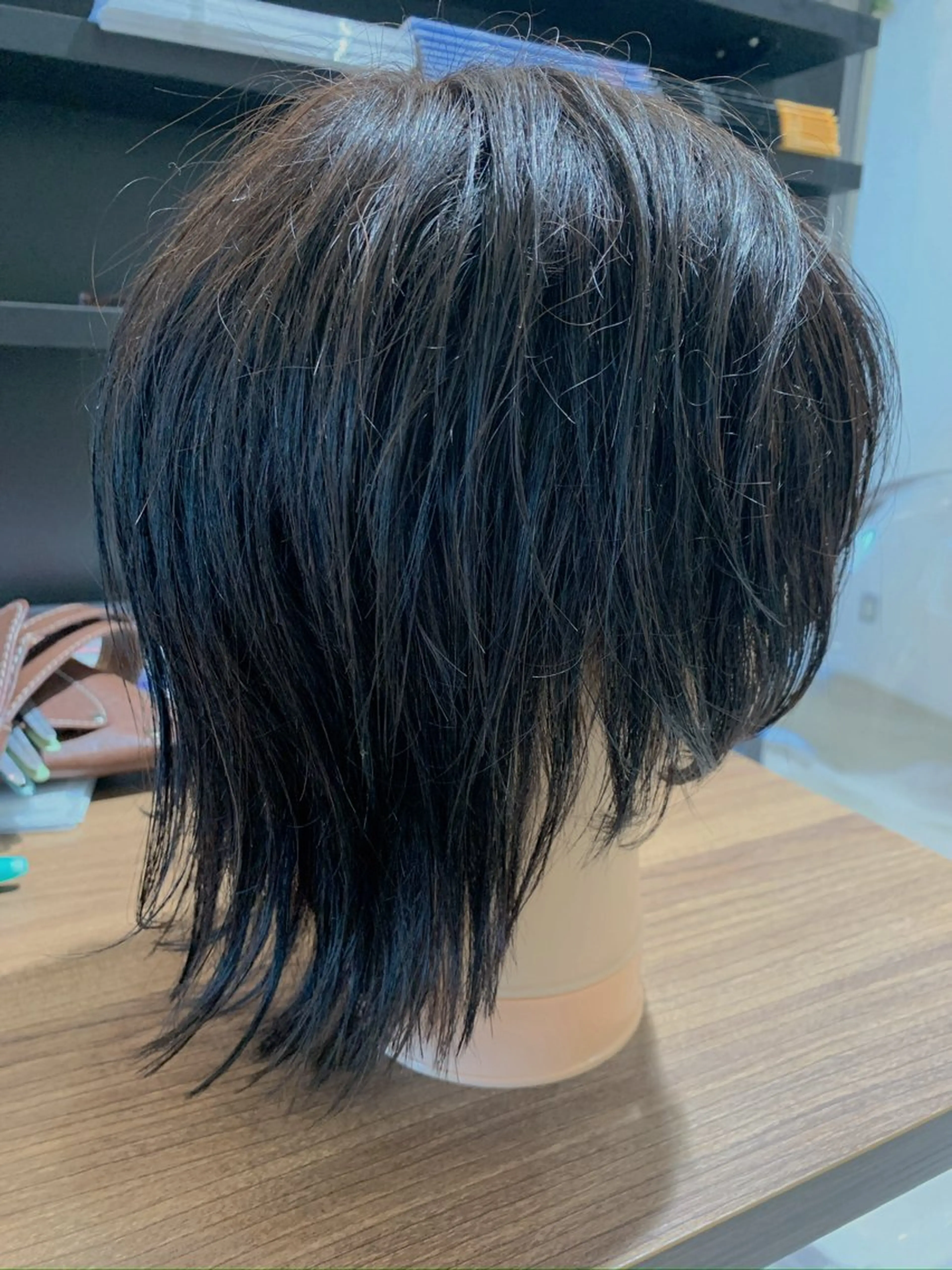 ショート くびれヘア ウルフカット 石井 謙佑のヘアスタイル