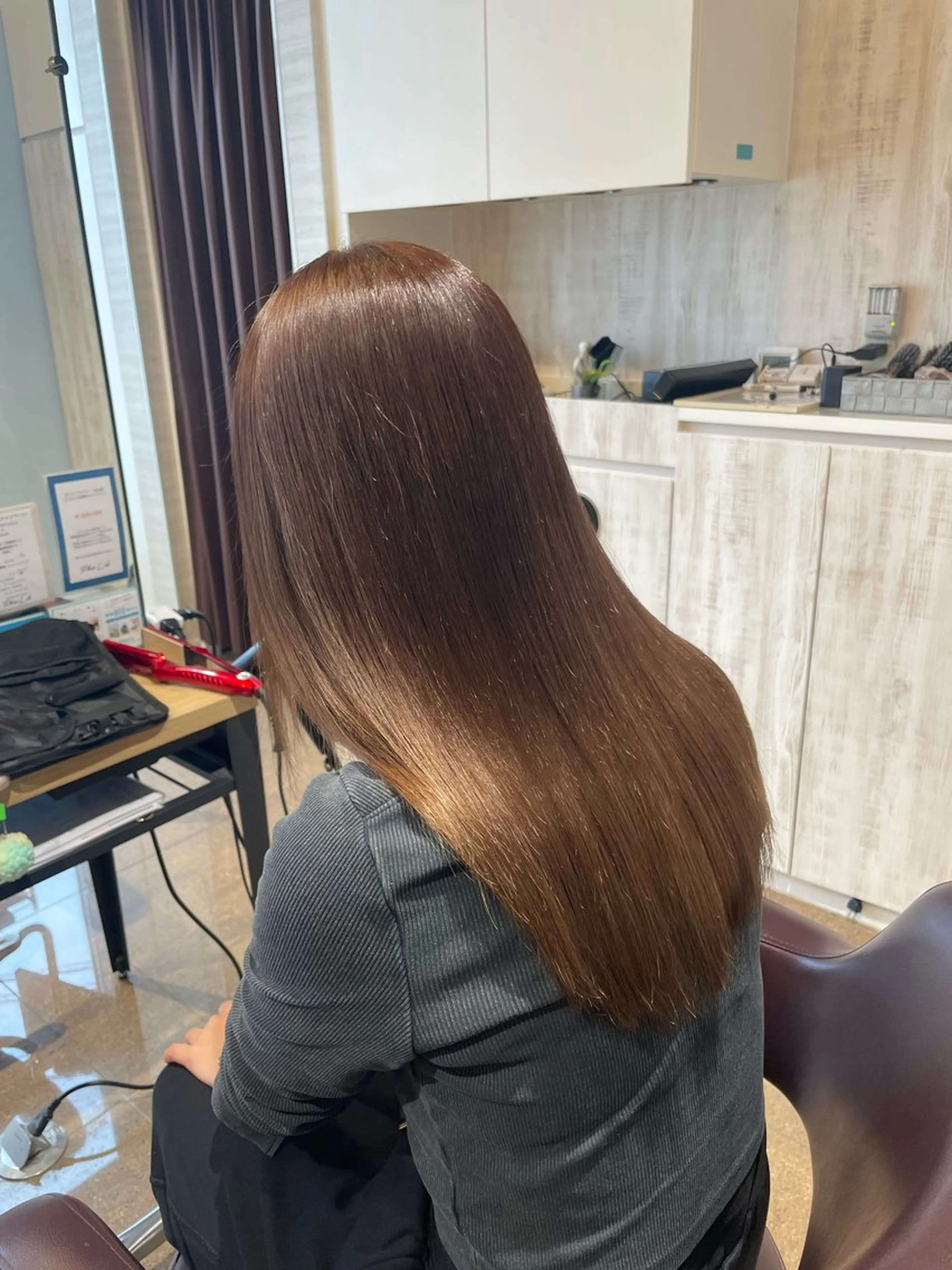 ロング ヘアカラー Plus lib 伊東 美咲のヘアスタイル