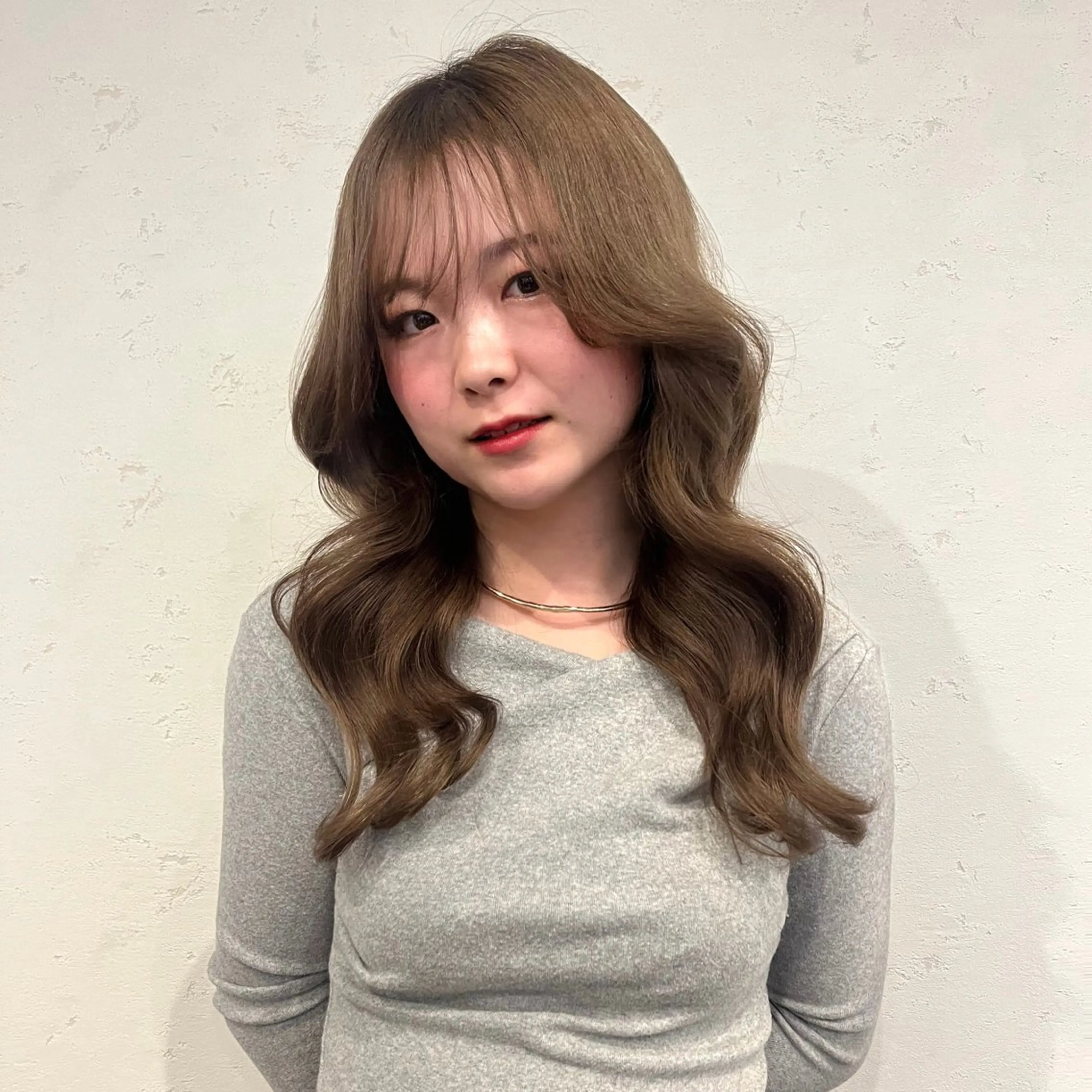 ロング カラー ヘアカラー トリートメント ベージュカラー⌇﻿ くびれヘア.𐙚心音のヘアスタイル