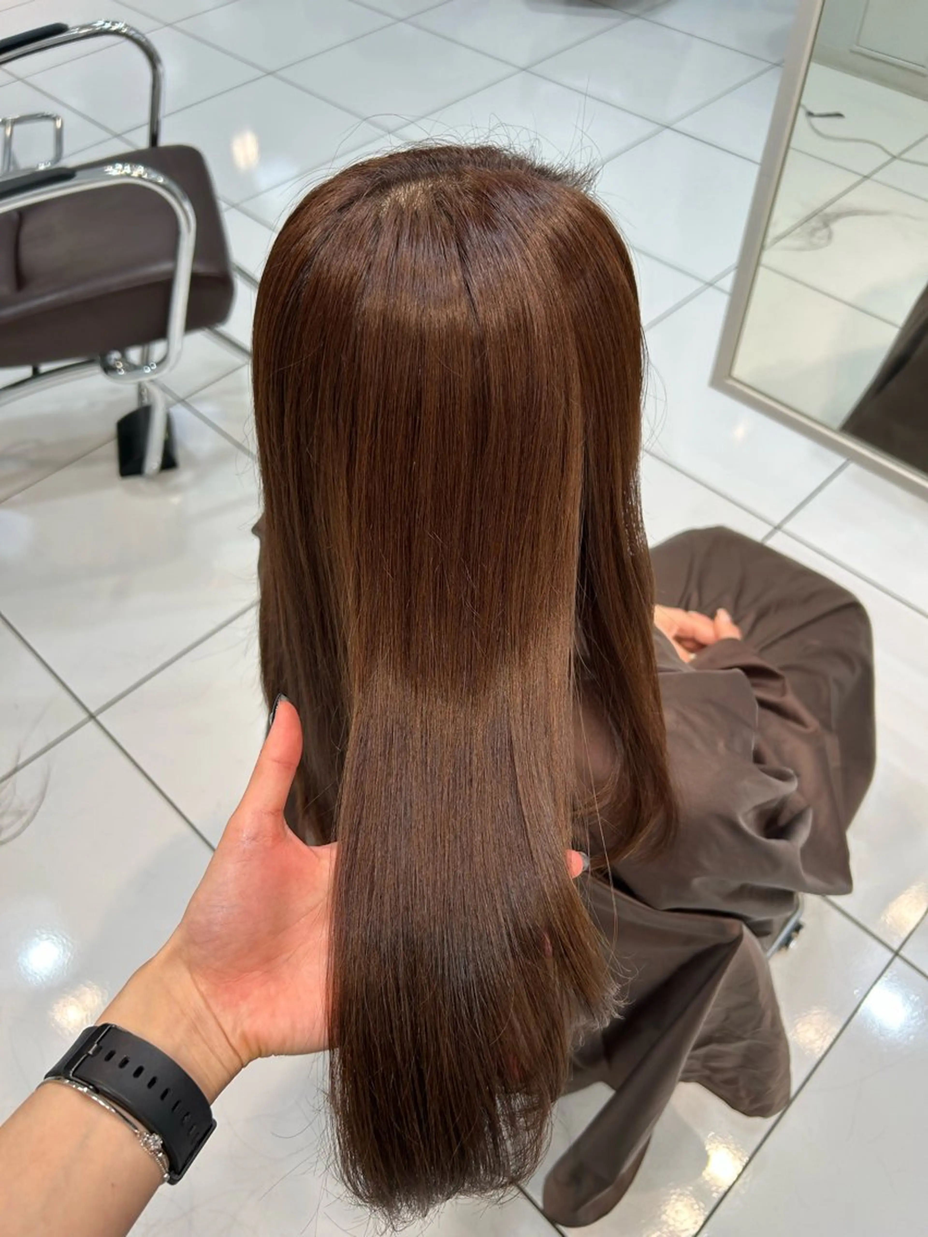 ロング ヘアカラー Kurumi リトル渋谷のヘアスタイル