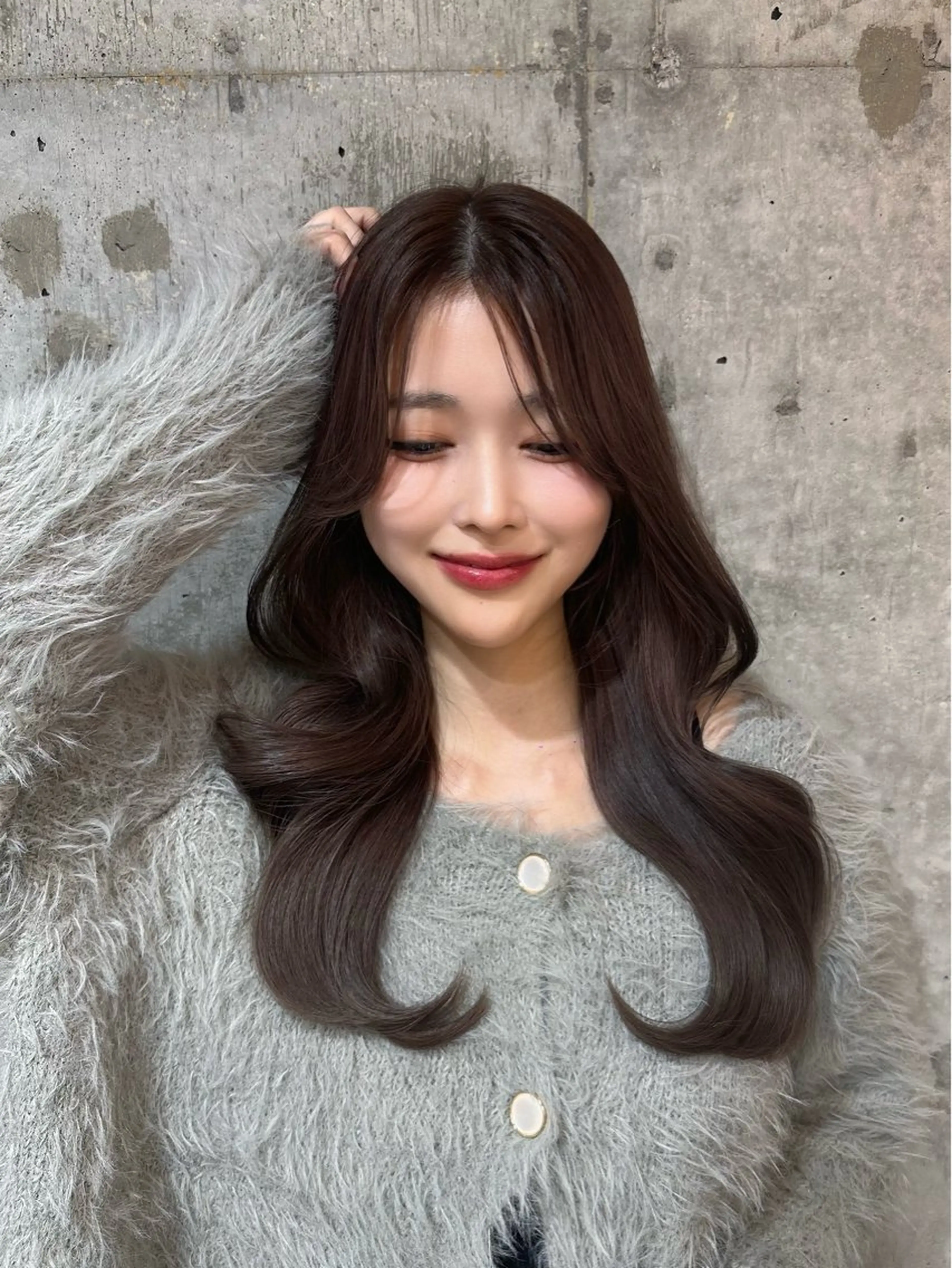 セミロング カラー ベージュカラー 黒髪 ブルーカラー ブルーブラック ブラウンカラー カット ヘアカラー トリートメント ヘアセット 韓国レイヤー/透明感 カラー/髪質改善角所のヘアスタイル