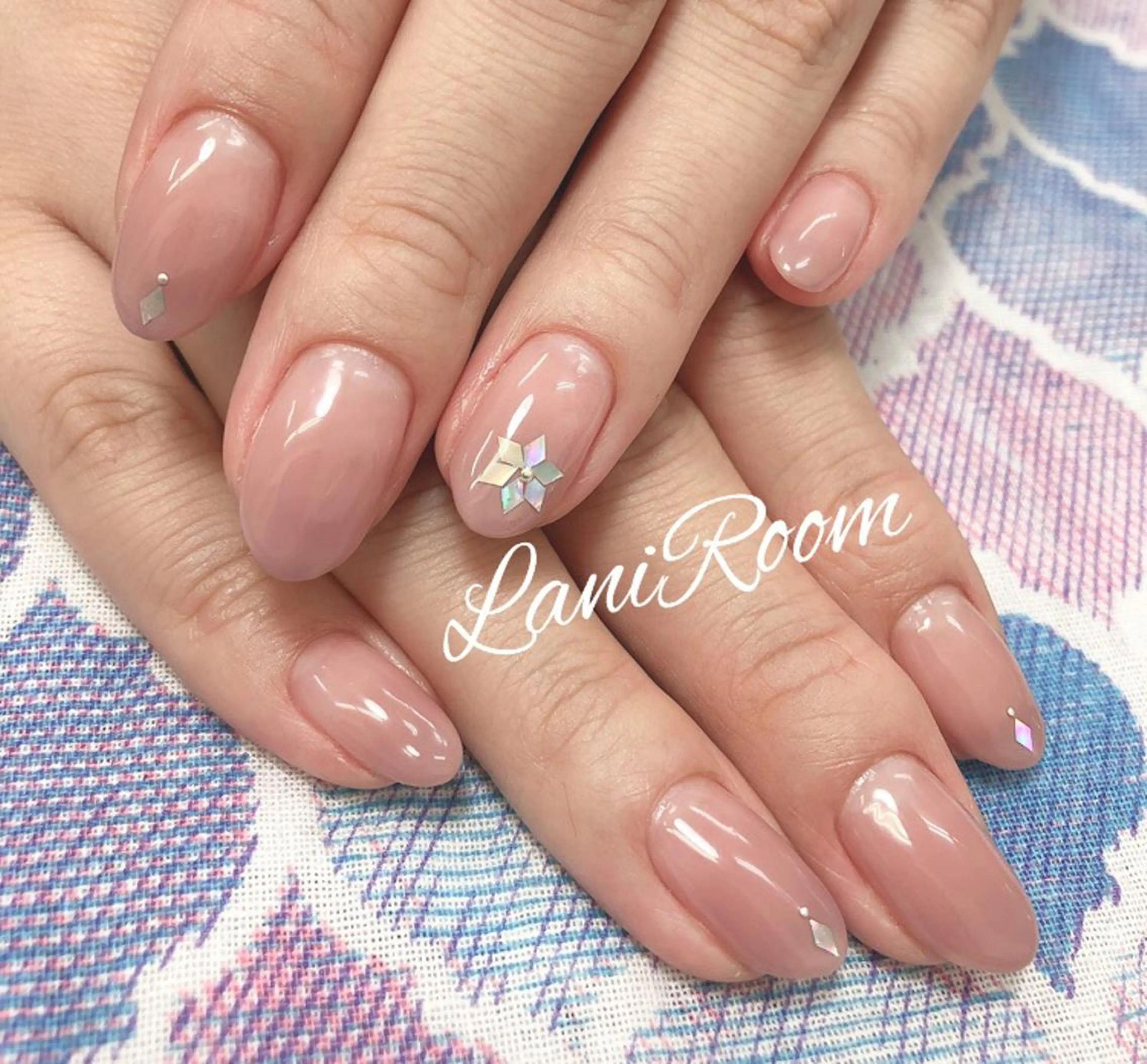 ネイル LaniRoom所属・Lani Roomのネイルデザイン