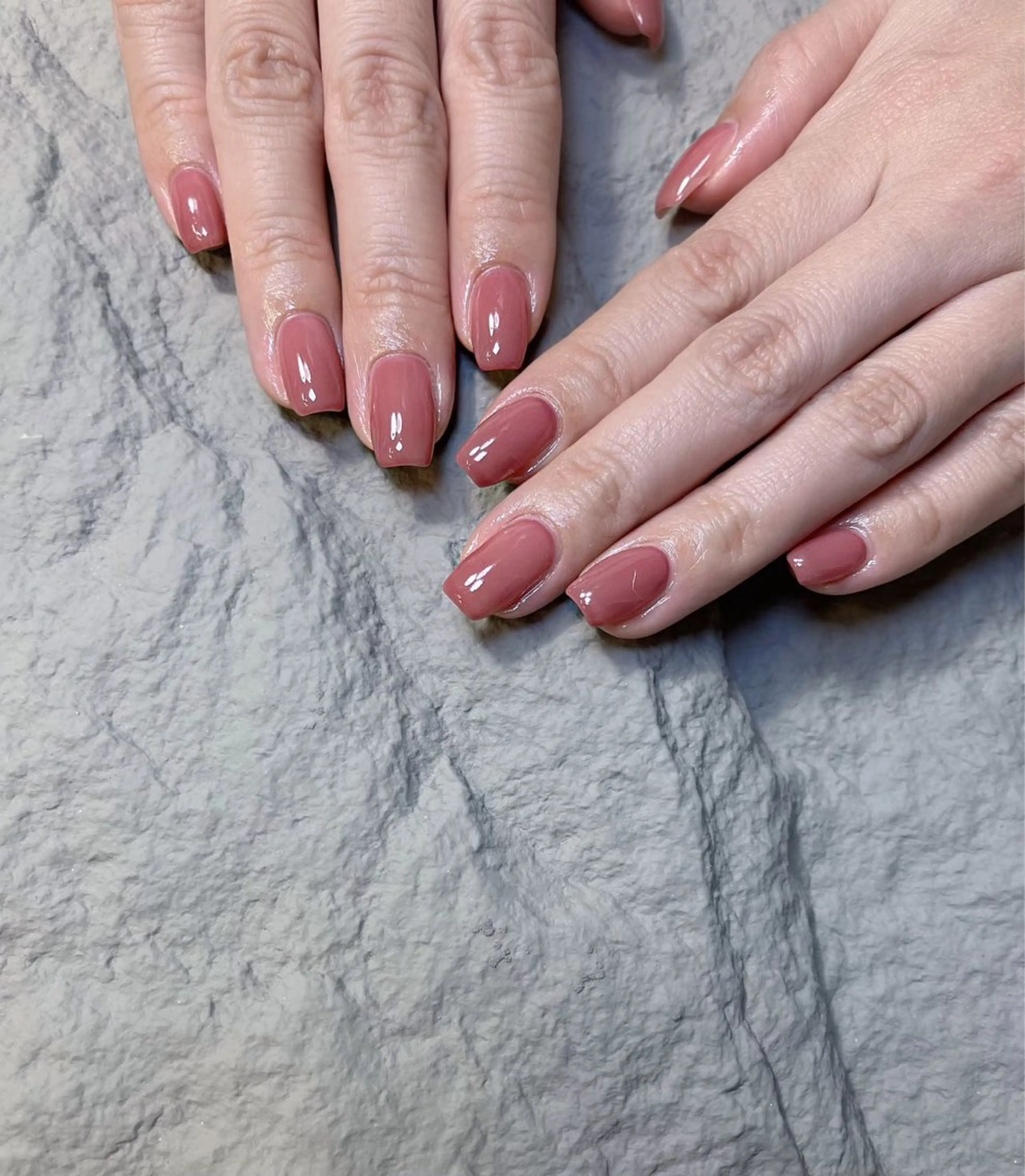 ミディアム ハンドネイル Hi nail 【ハイネイル】池袋のネイルデザイン