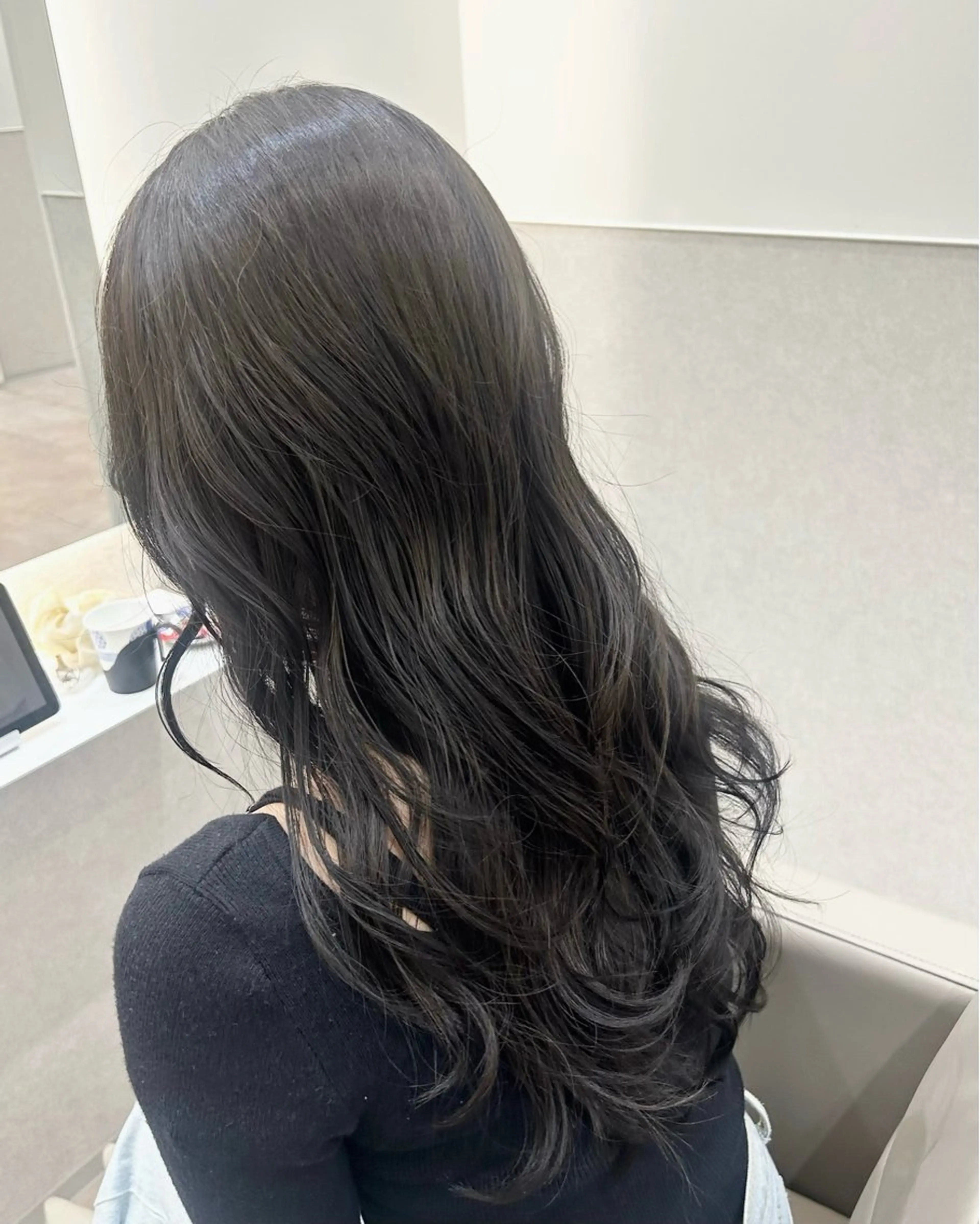 ロング カラー 透明感カラー グレージュ レイヤーカット カット ヘアカラー トリートメント 韓国ヘア nanahaのヘアスタイル