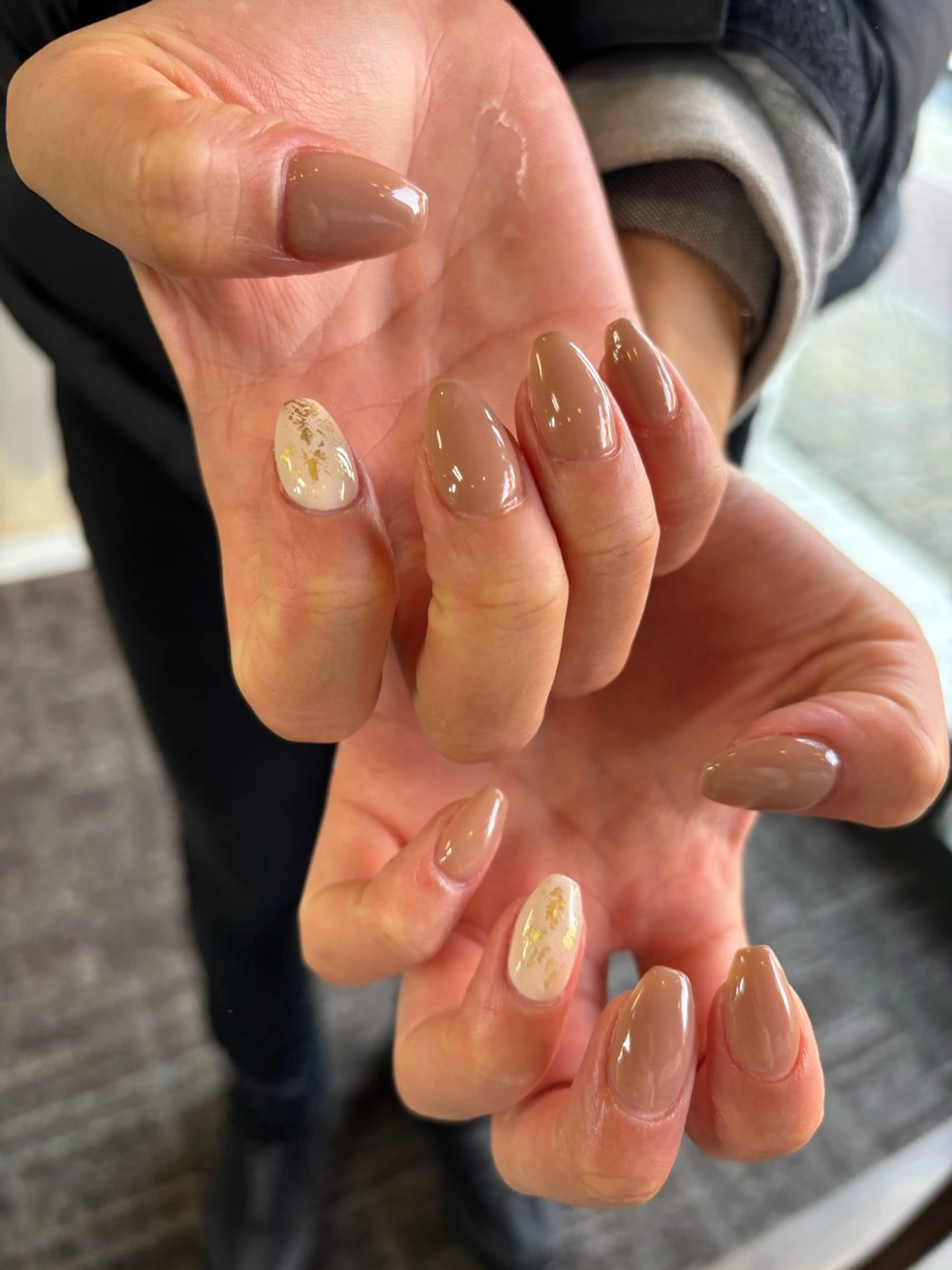 ネイル シンプルネイル lealea Ayakaのネイルデザイン