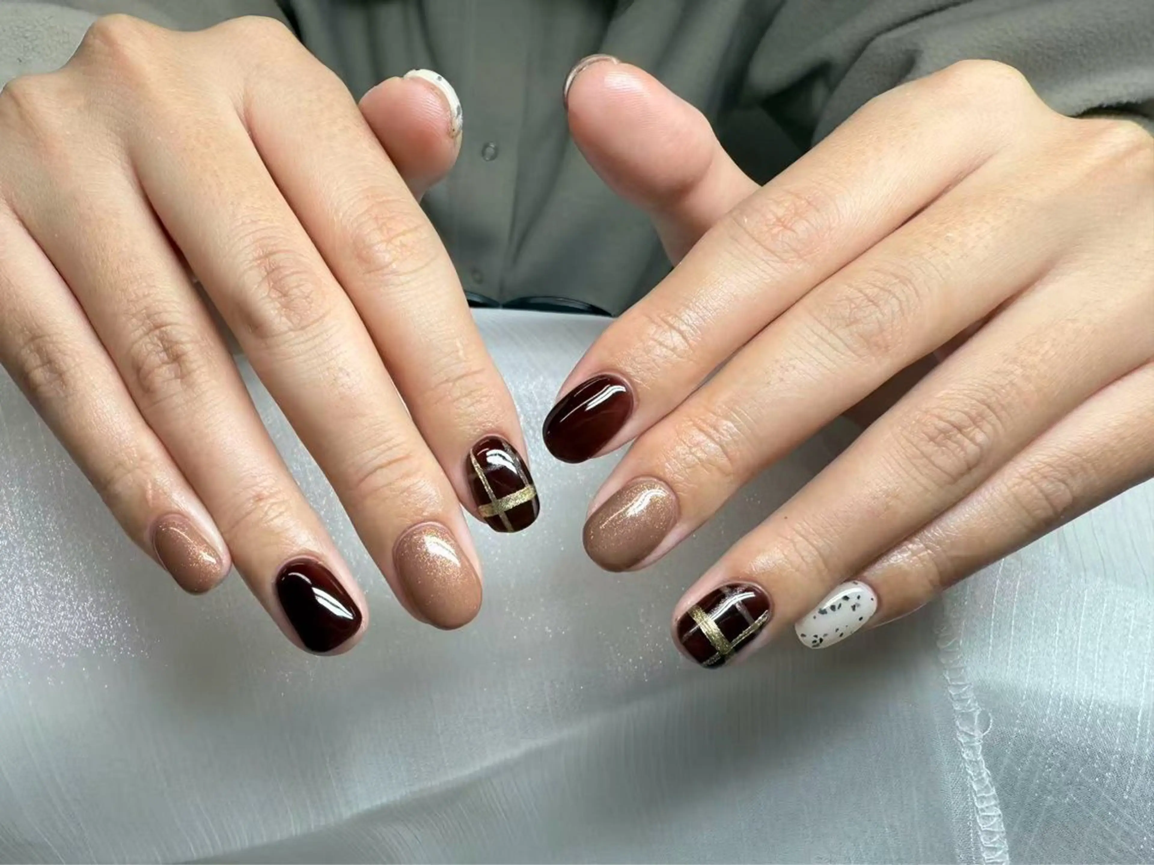 ネイル ハンドネイル Kaka_ パラジェル、長さだしのネイルデザイン