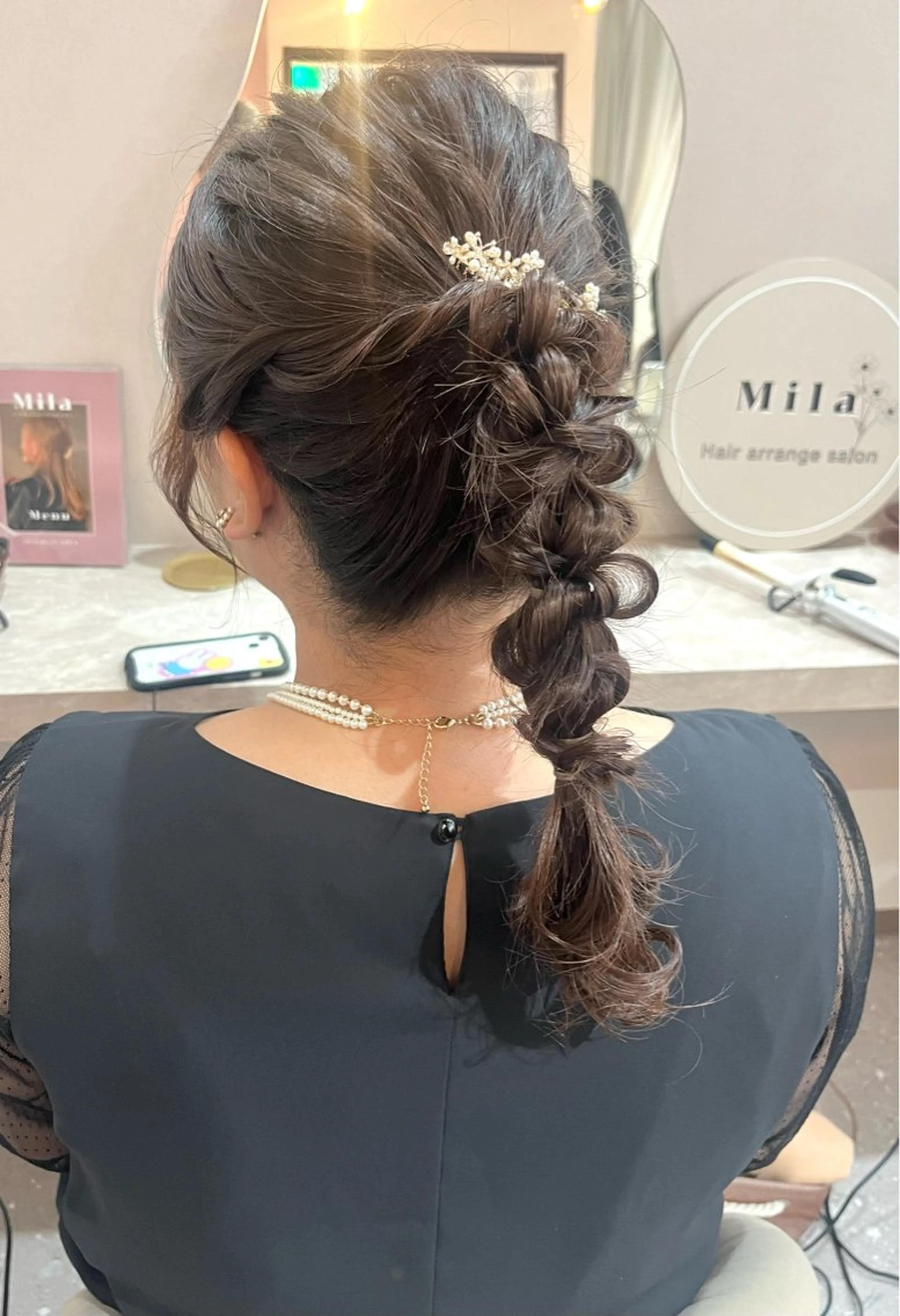 セミロング ヘアアレンジ ヘアセット Mila Akariのヘアスタイル