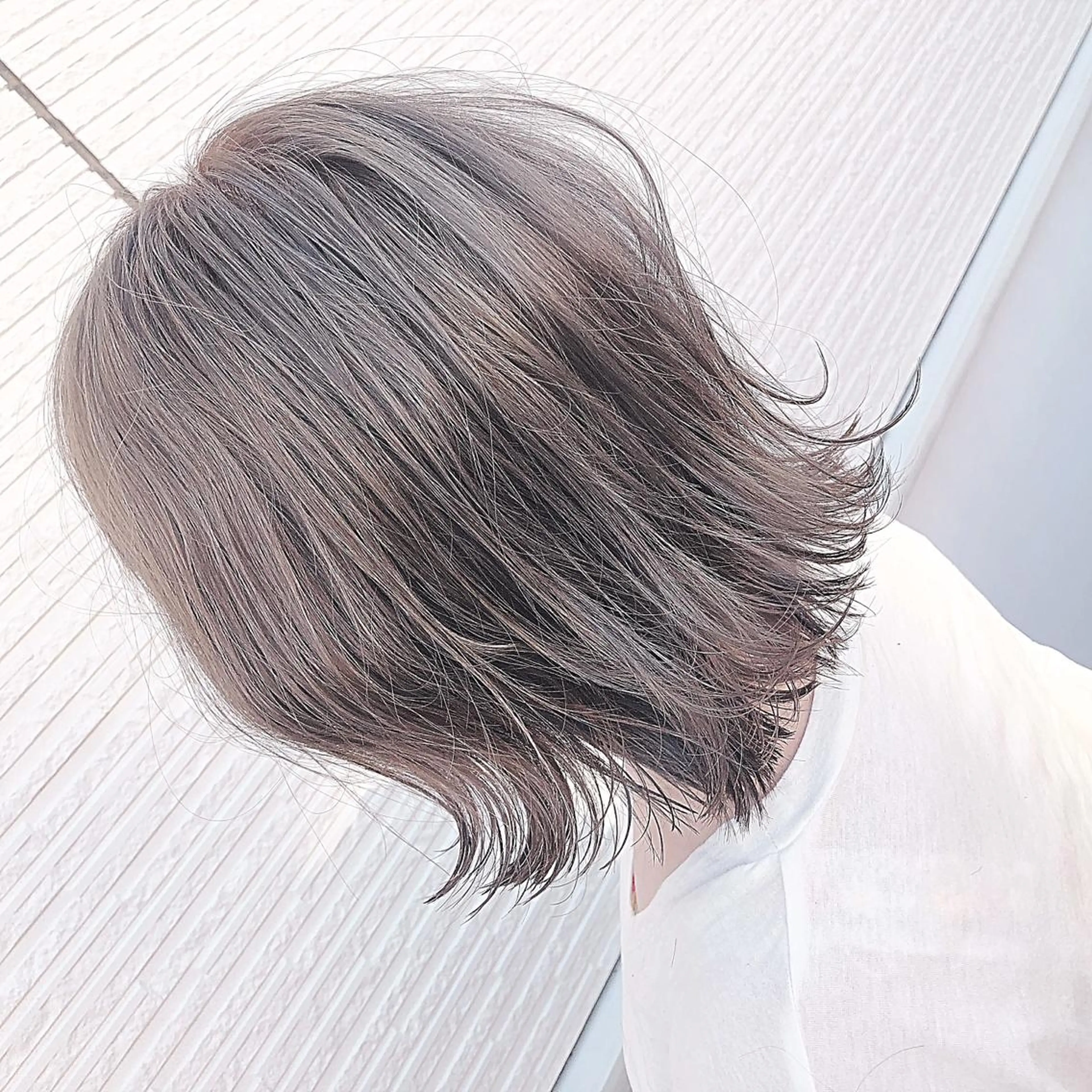ショート カラー ダブルカラー グレージュ ヘアカラー トリートメント 名畑 裕貴のヘアスタイル