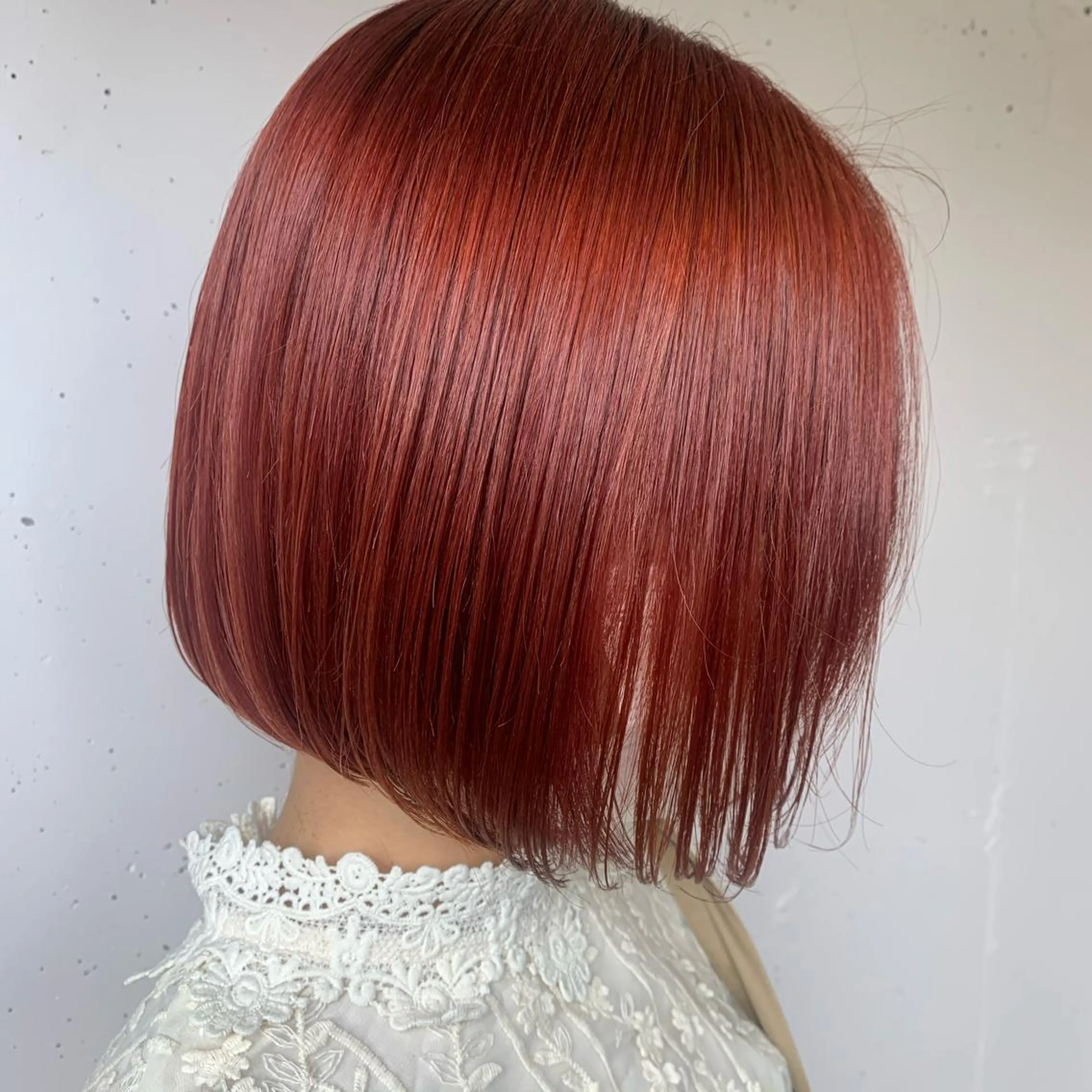 ショート カラー raika .のヘアスタイル