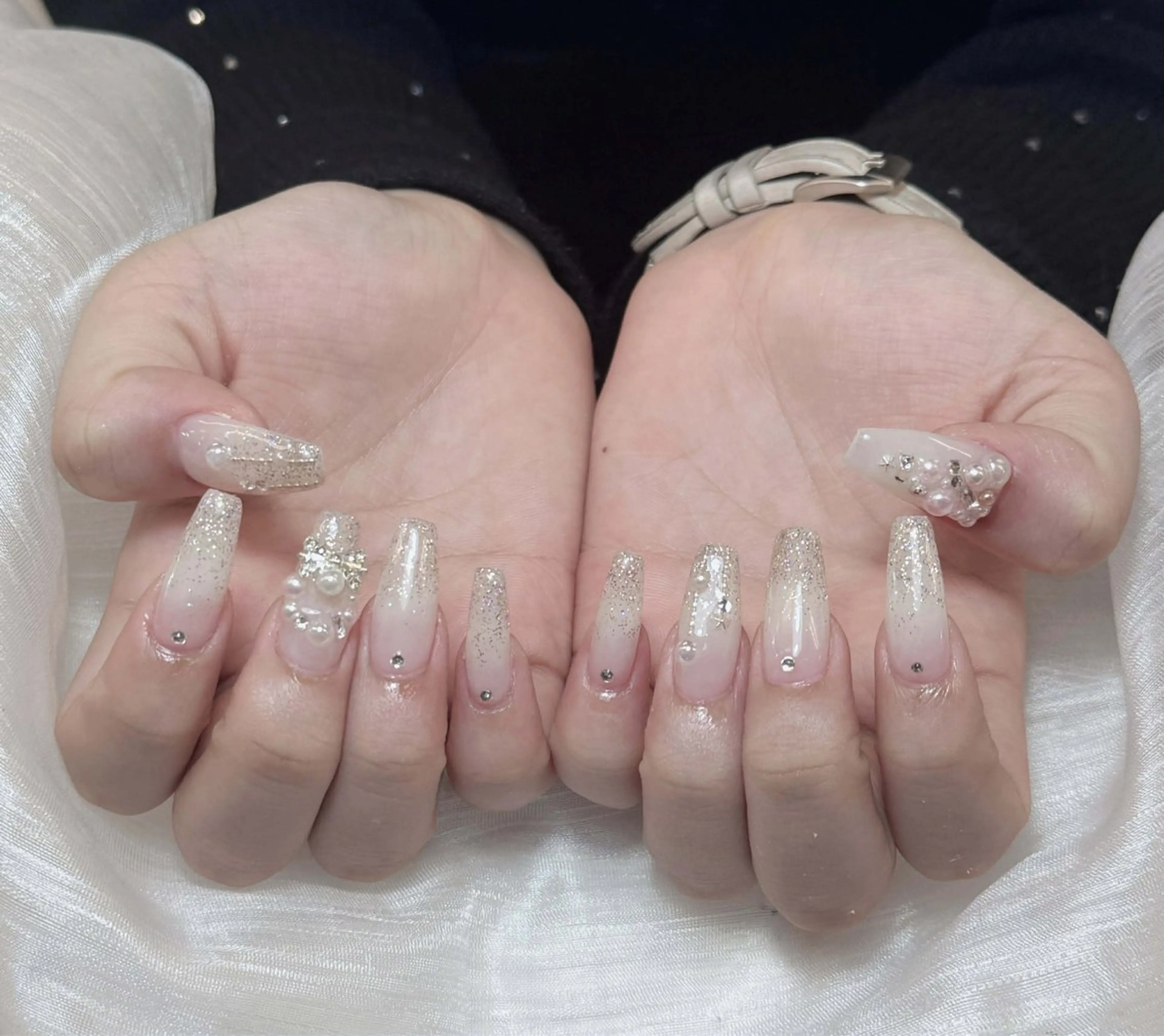 ネイル ハンドネイル ゴテゴテネイルサロン所属・ゴテゴテ ネイルのネイルデザイン