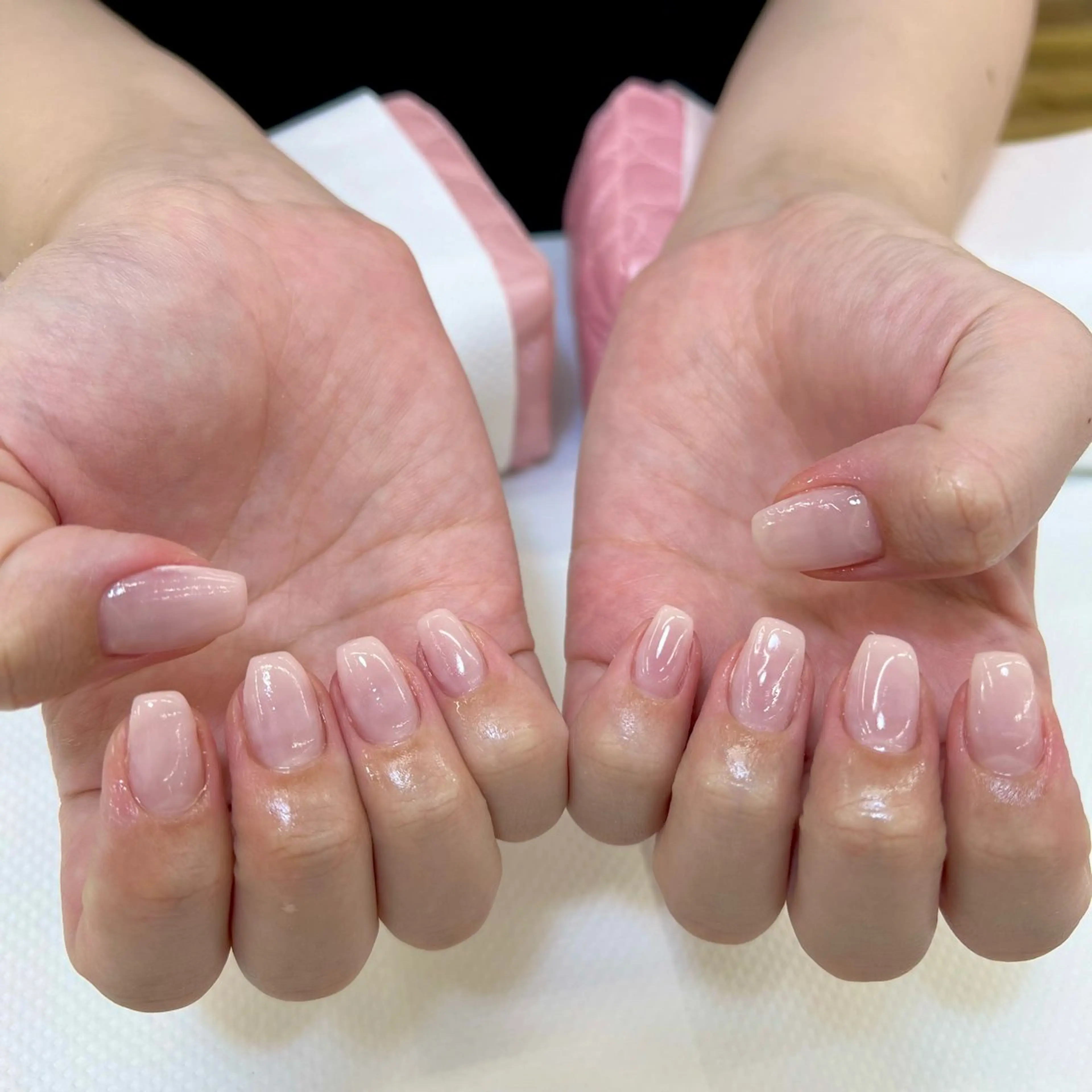 ネイル グラデーション 【MAXKELLY】 KOBIKI🐾のネイルデザイン