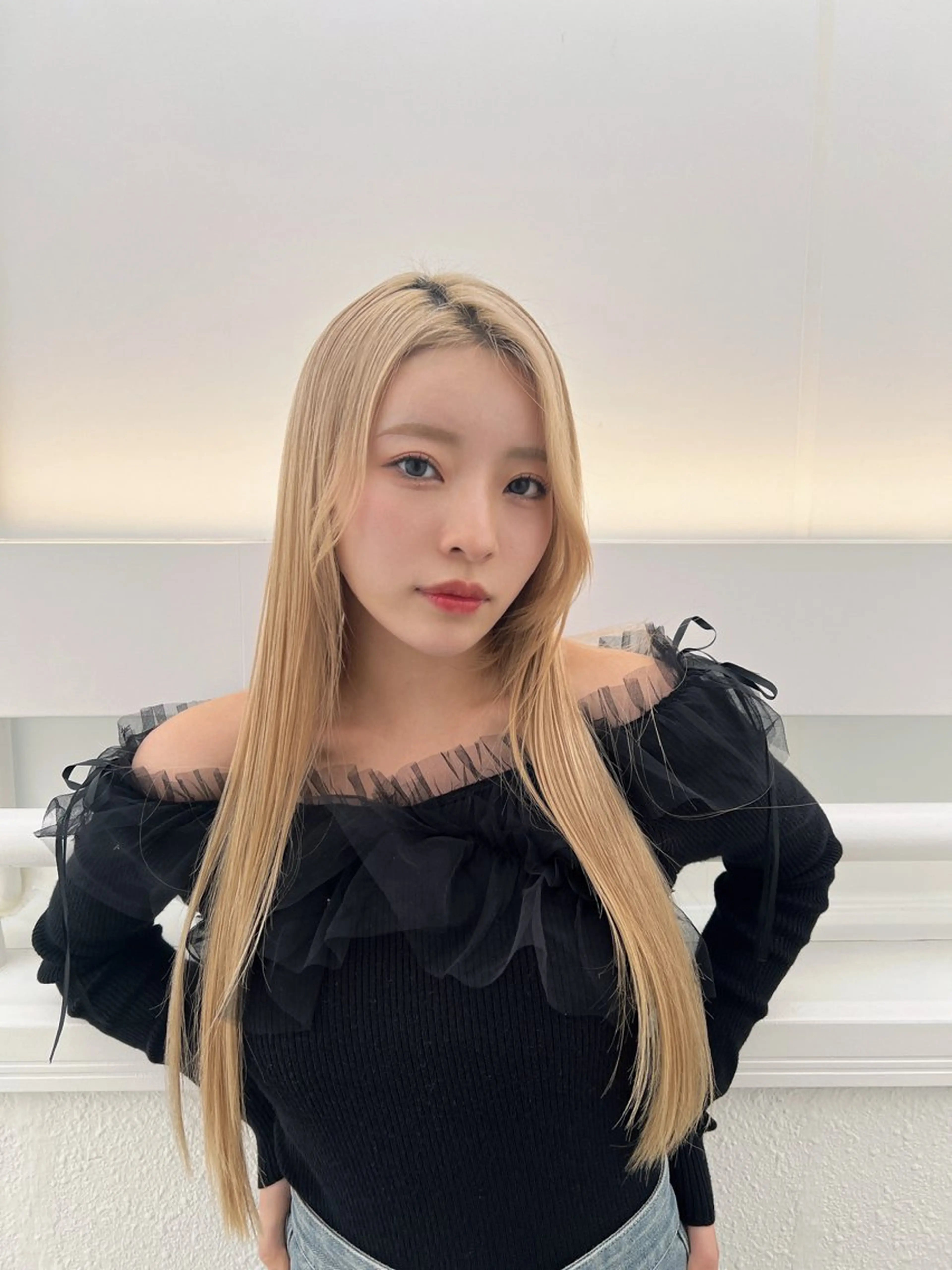 セミロング カラー ベージュカラー ブリーチ ケアブリーチ 透明感カラー ダブルカラー カット ヘアカラー 原宿/美髪カラー 🫧TAISEIのヘアスタイル