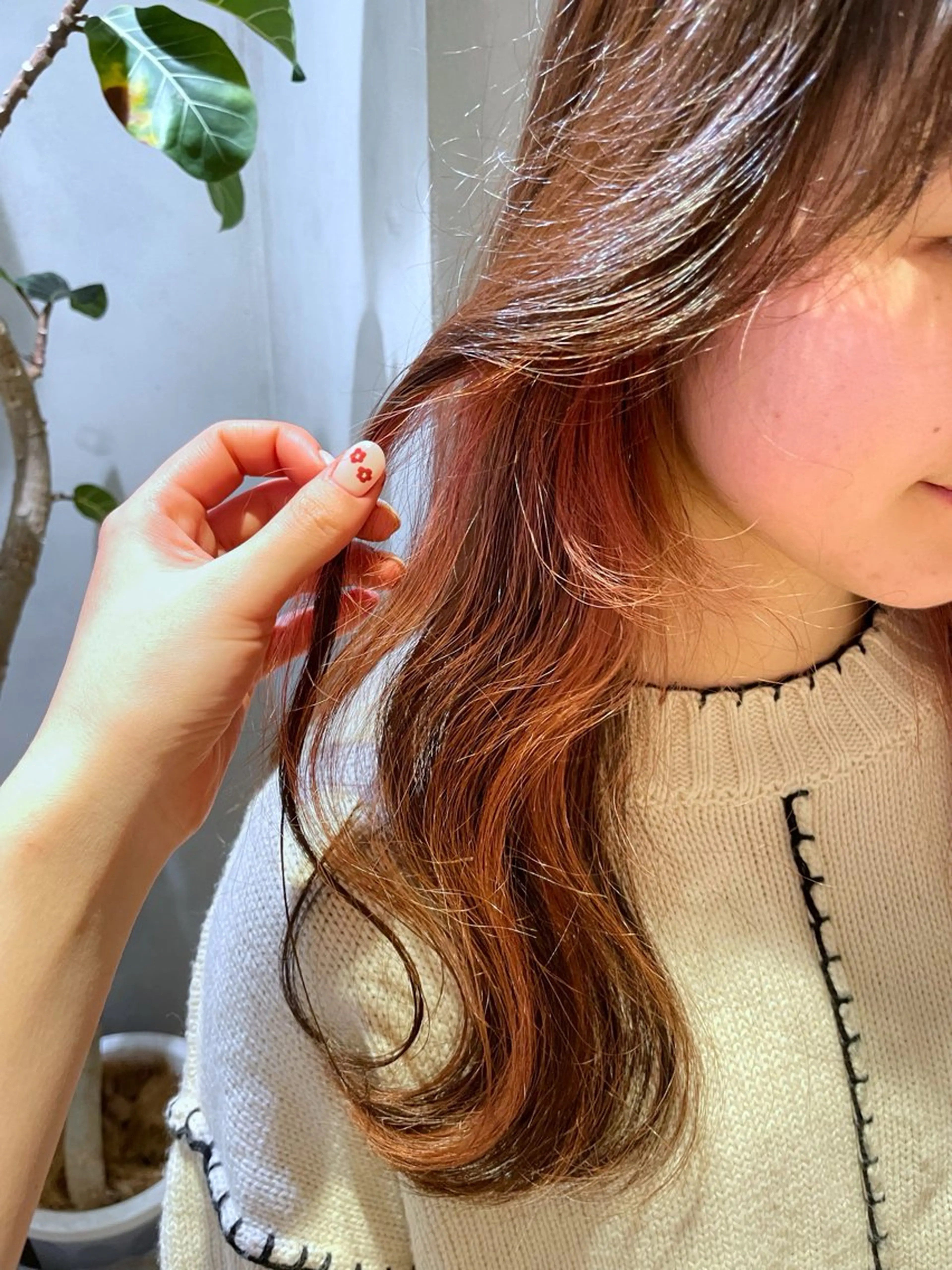 カラー ブリーチ イヤリングカラー オレンジ ピンクカラー Say.所属・🐣Say.ree ひらいで ななみ🐣のヘアスタイル