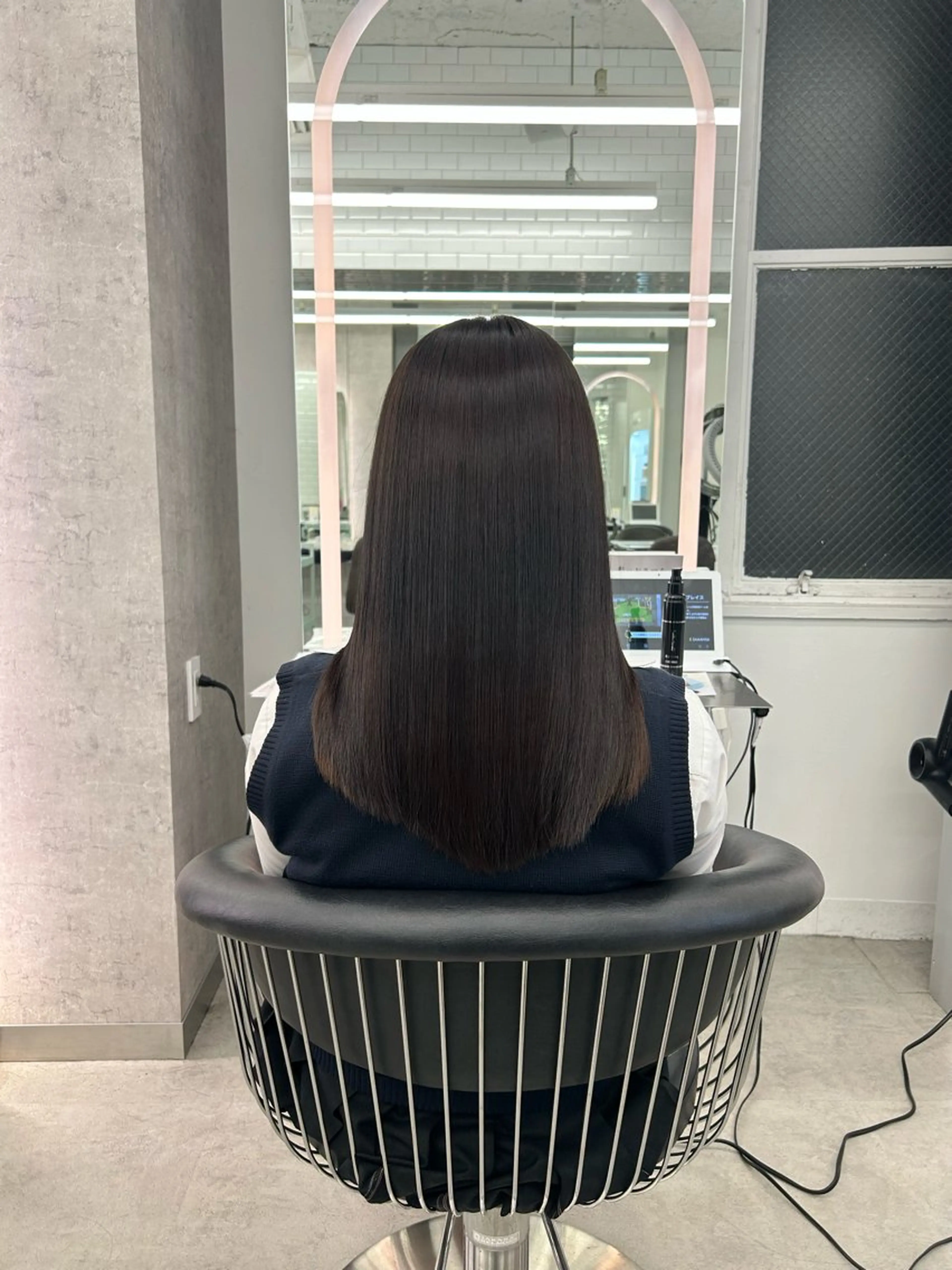 セミロング 縮毛矯正 トリートメント 髪質改善/カラー 山口蒼太のヘアスタイル