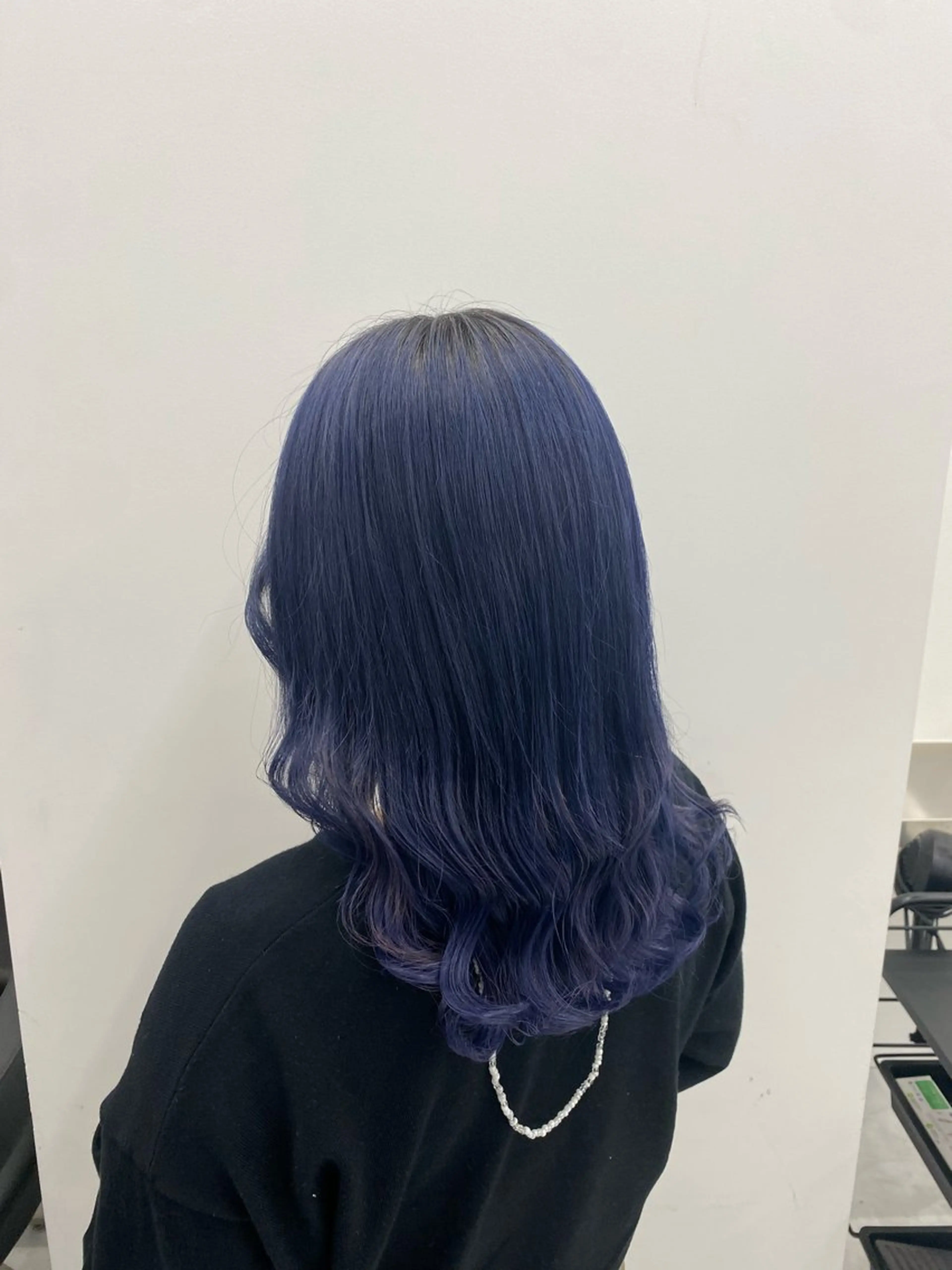 【🩵寒色カラー💙】ワンカラー+シャンプー+ブロー+コテ巻きの写真