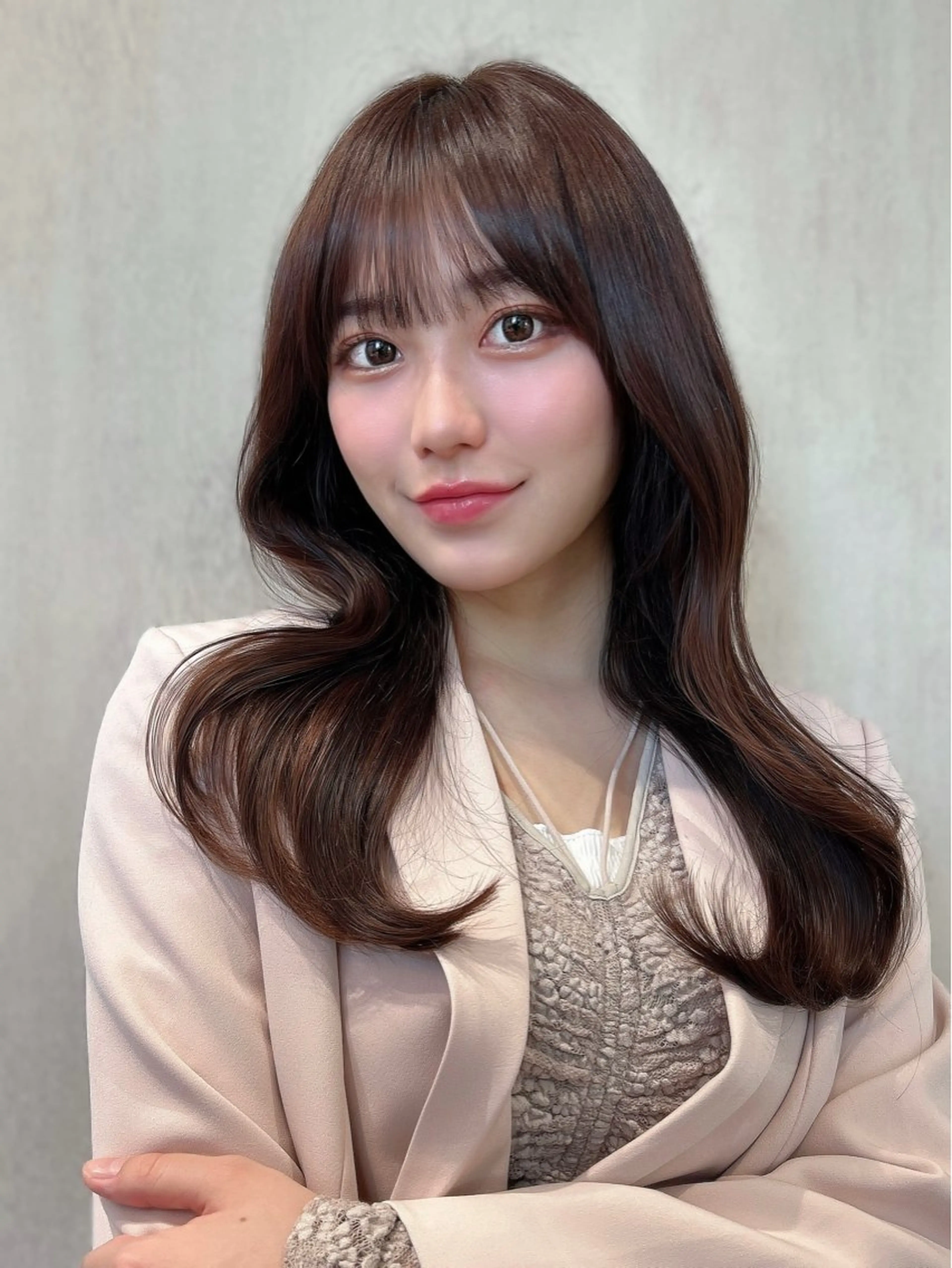 セミロング カラー カット ヘアカラー トリートメント 新宿✨レイヤーカット 韓国ヘア/坂本亜裟海のヘアスタイル