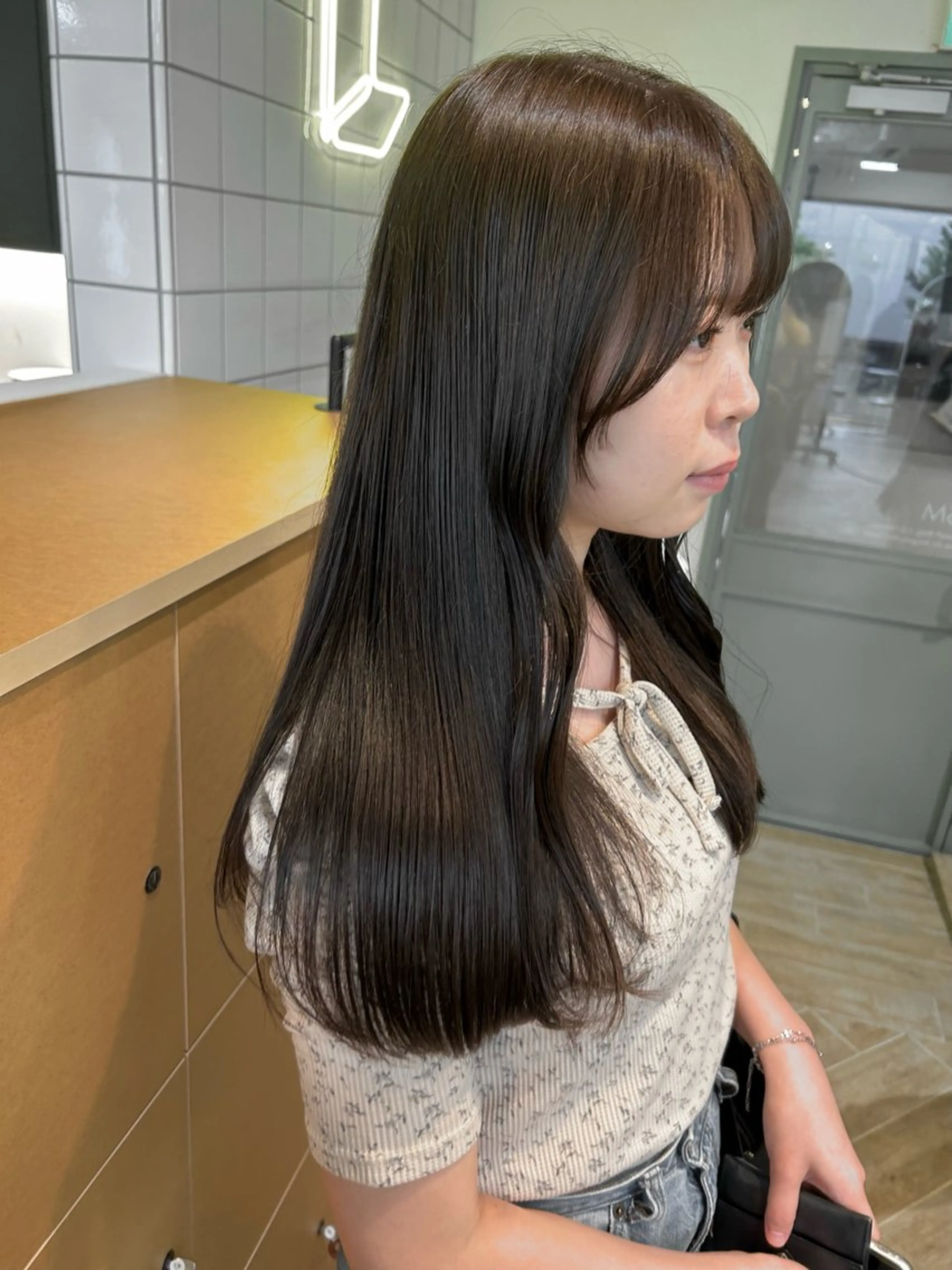 カラー カット ヘアカラー トリートメント ベージュ/ダブルカラ ー/新潟駅/青柳萌果のヘアスタイル