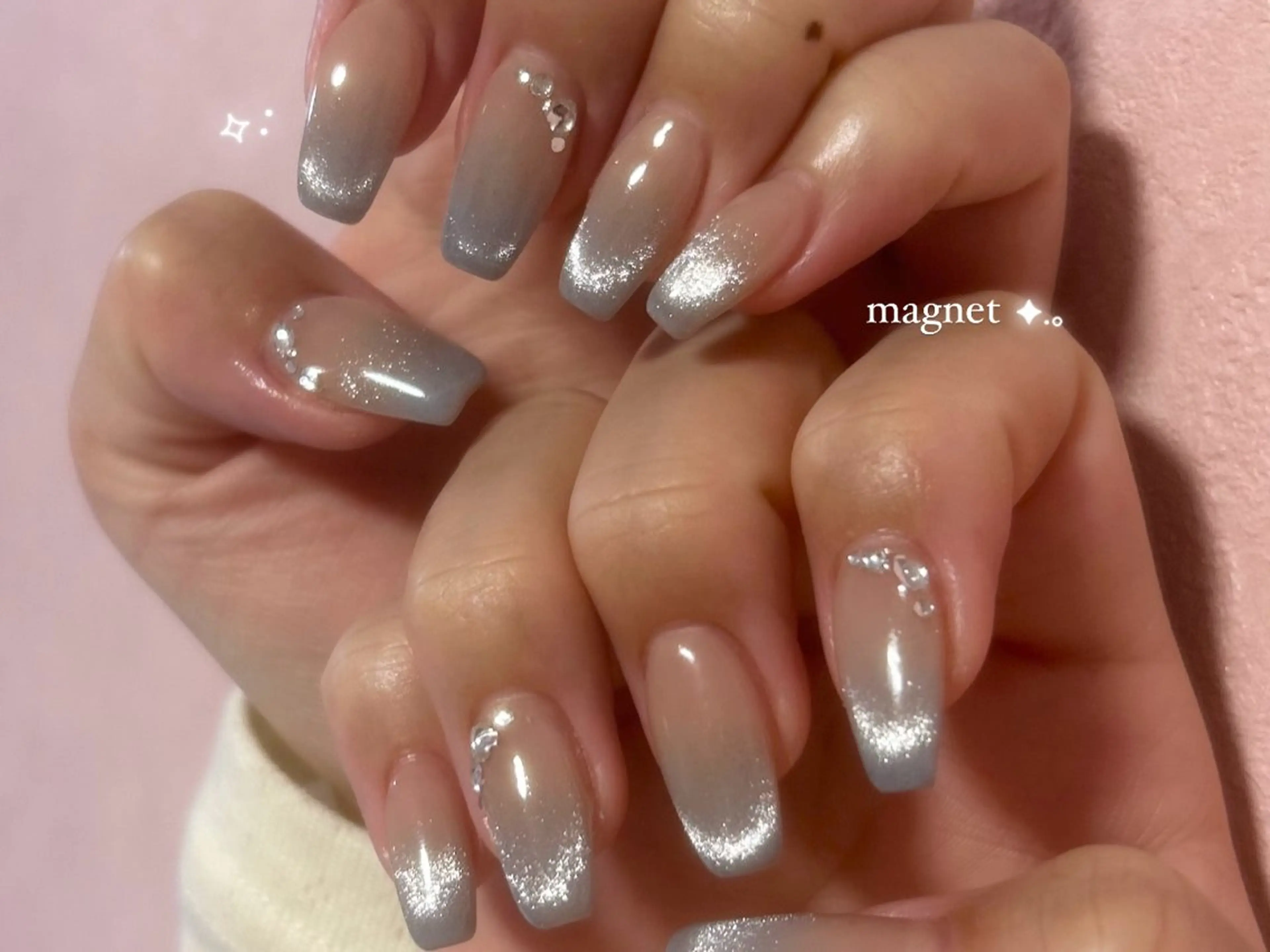 ネイル ハンドネイル EmaNail🎀 Haaruのネイルデザイン