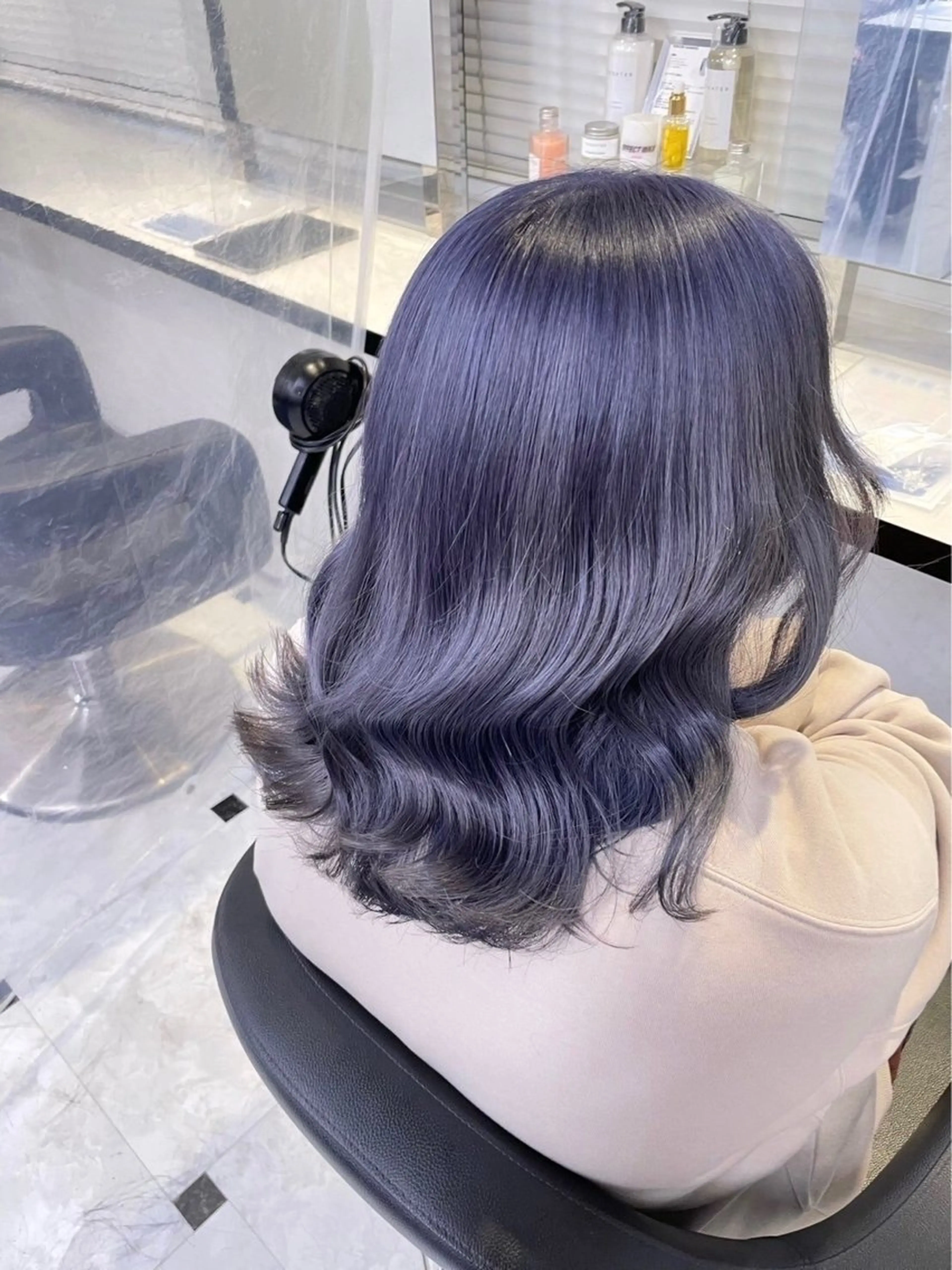 ミディアム カラー ラベンダーカラー 髪質改善 ヘアカラー トリートメント ナチュラルベージュ 🧸yuuna🧋のヘアスタイル