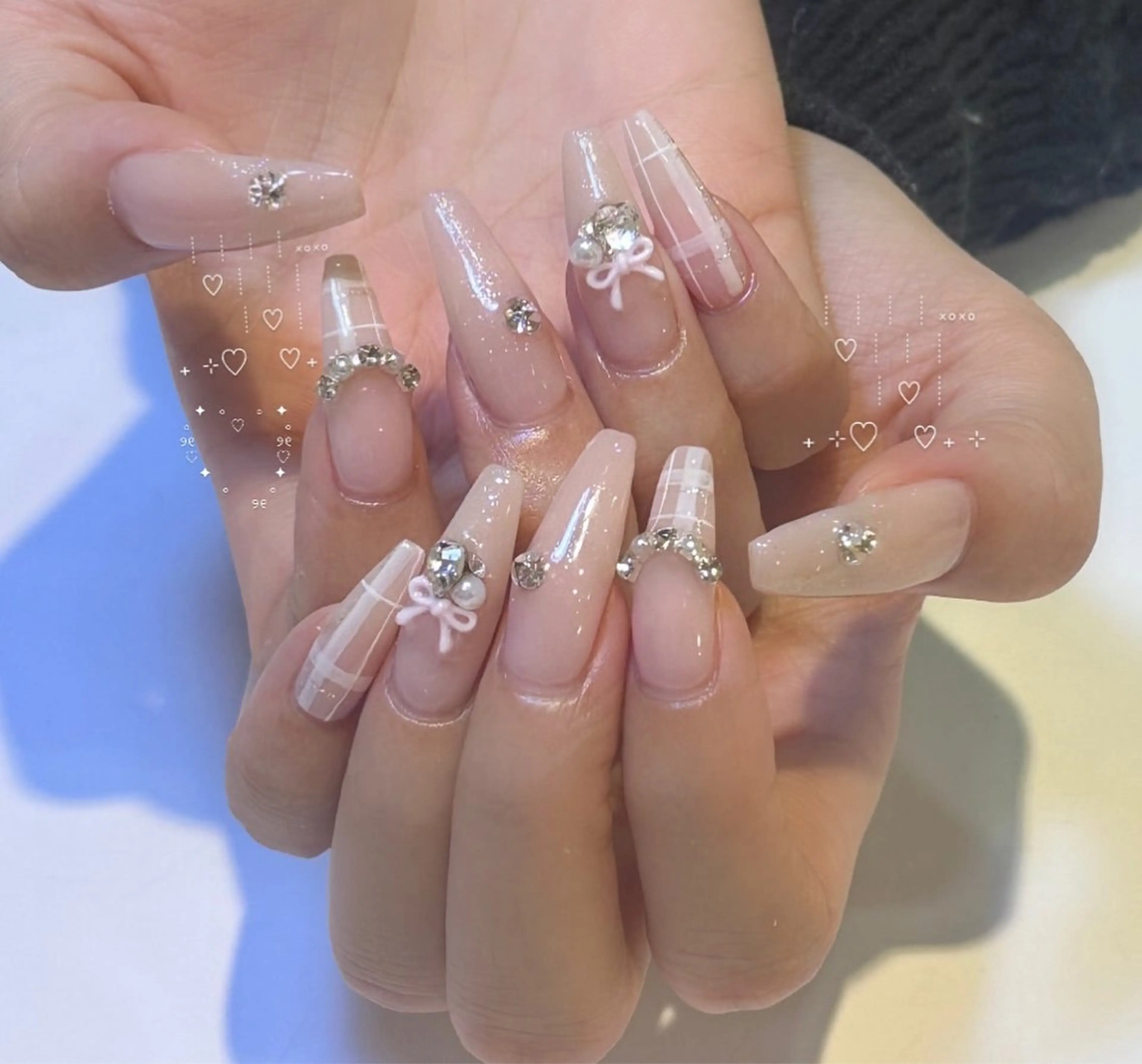 ネイル 長さ出し グラデーション キラキラネイル 韓国ネイル ラメ(グリッター) ハンドネイル ハンドケア Chisa Nail Studio所属・リ リのネイルデザイン
