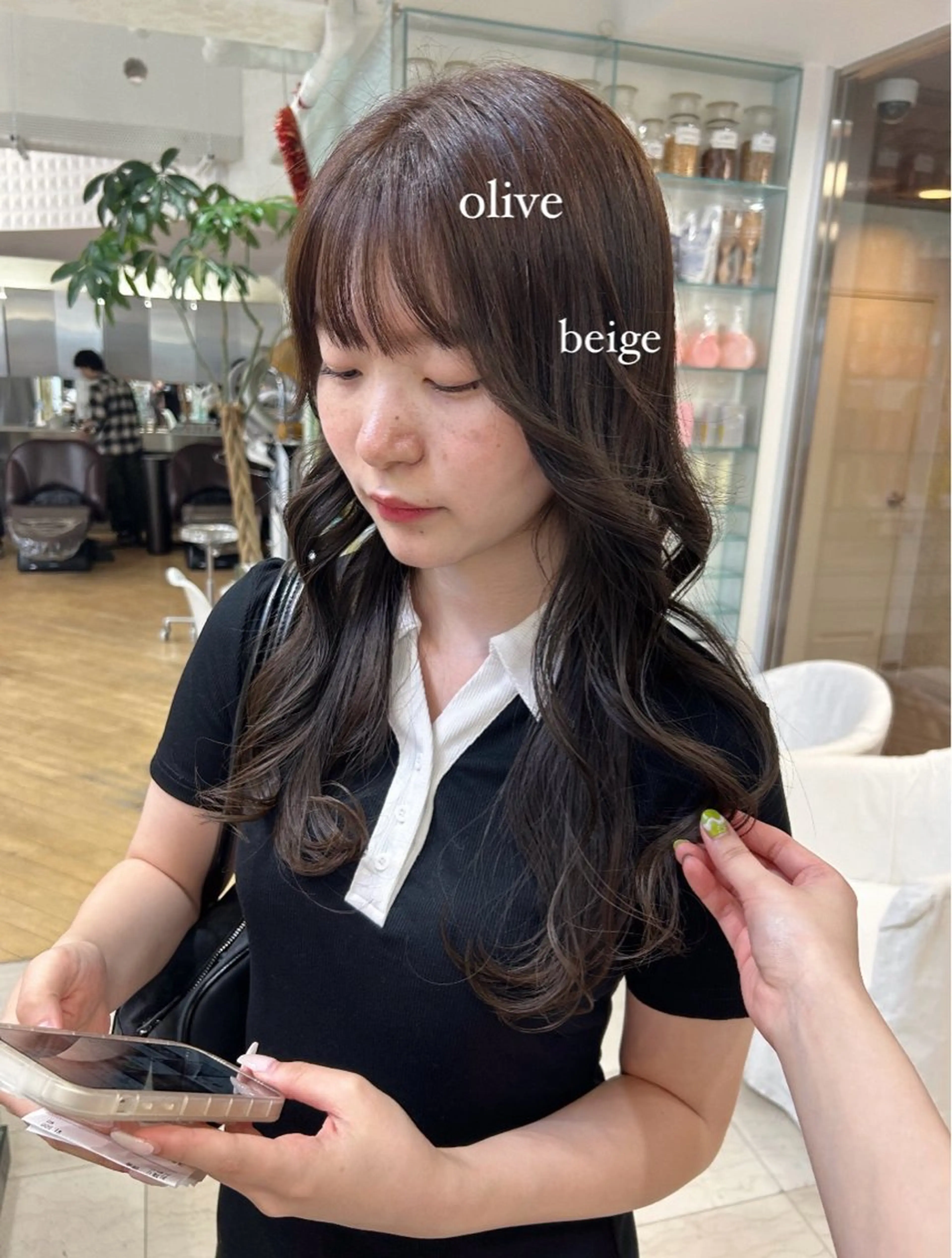 ロング カラー ベージュカラー 透明感カラー ヘアカラー ありむらもえ/ インナーカラーのヘアスタイル