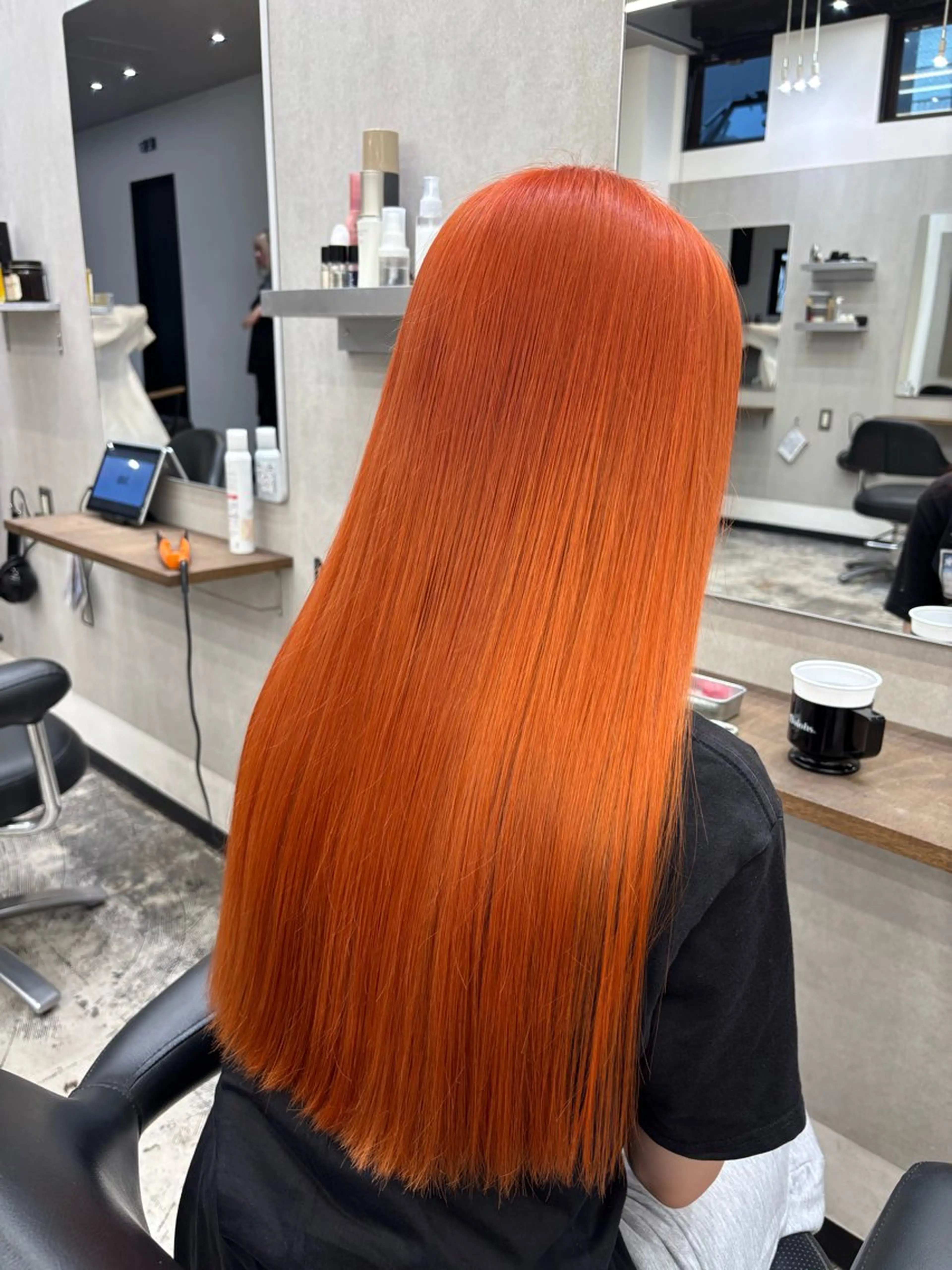 ロング カラー ブリーチ ブロンド ケアブリーチ ダブルカラー イヤリングカラー ヘアカラー ✨カット1100円/ Yudai✨のヘアスタイル