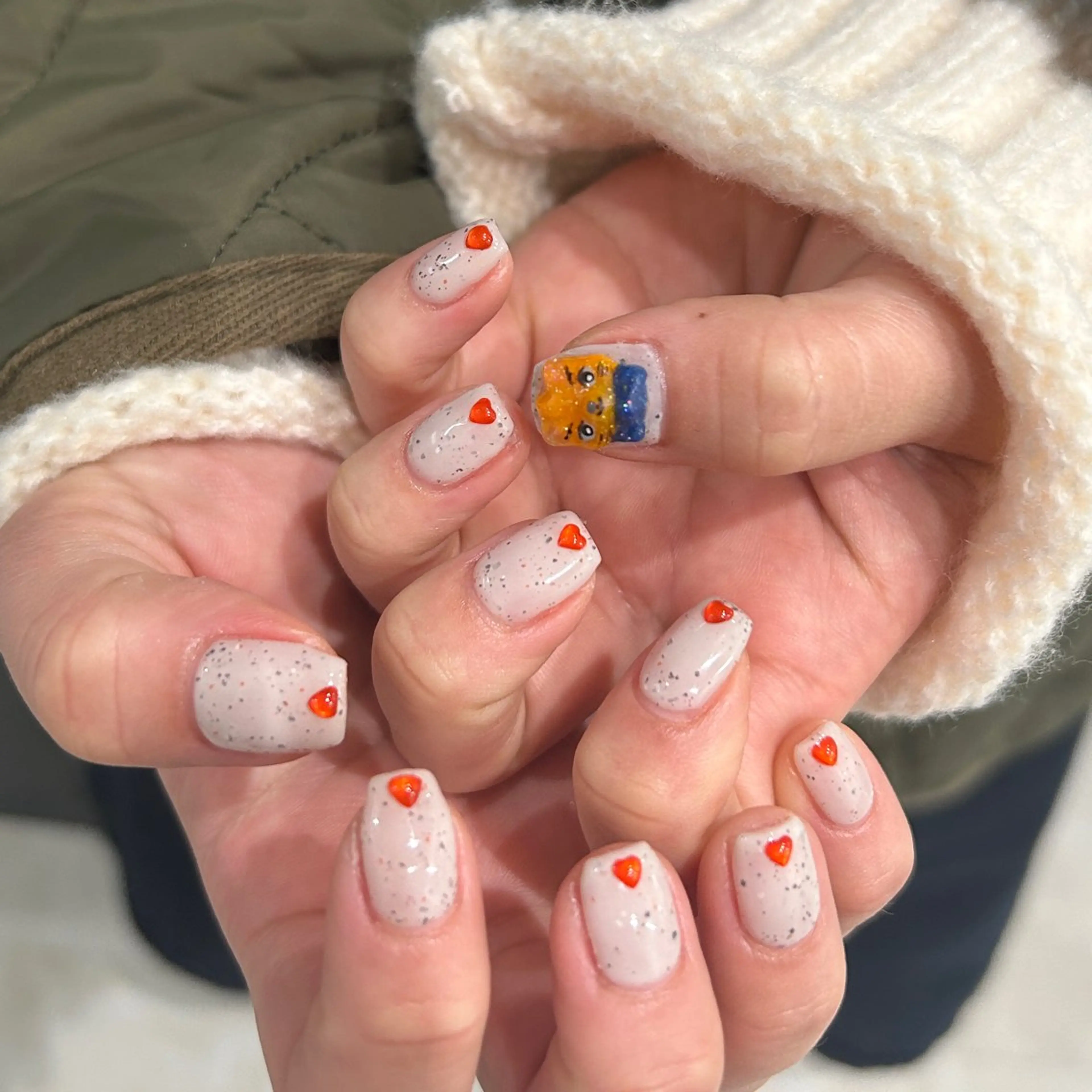 ネイル ハンドネイル MODA MANAMIᵕ̈のネイルデザイン
