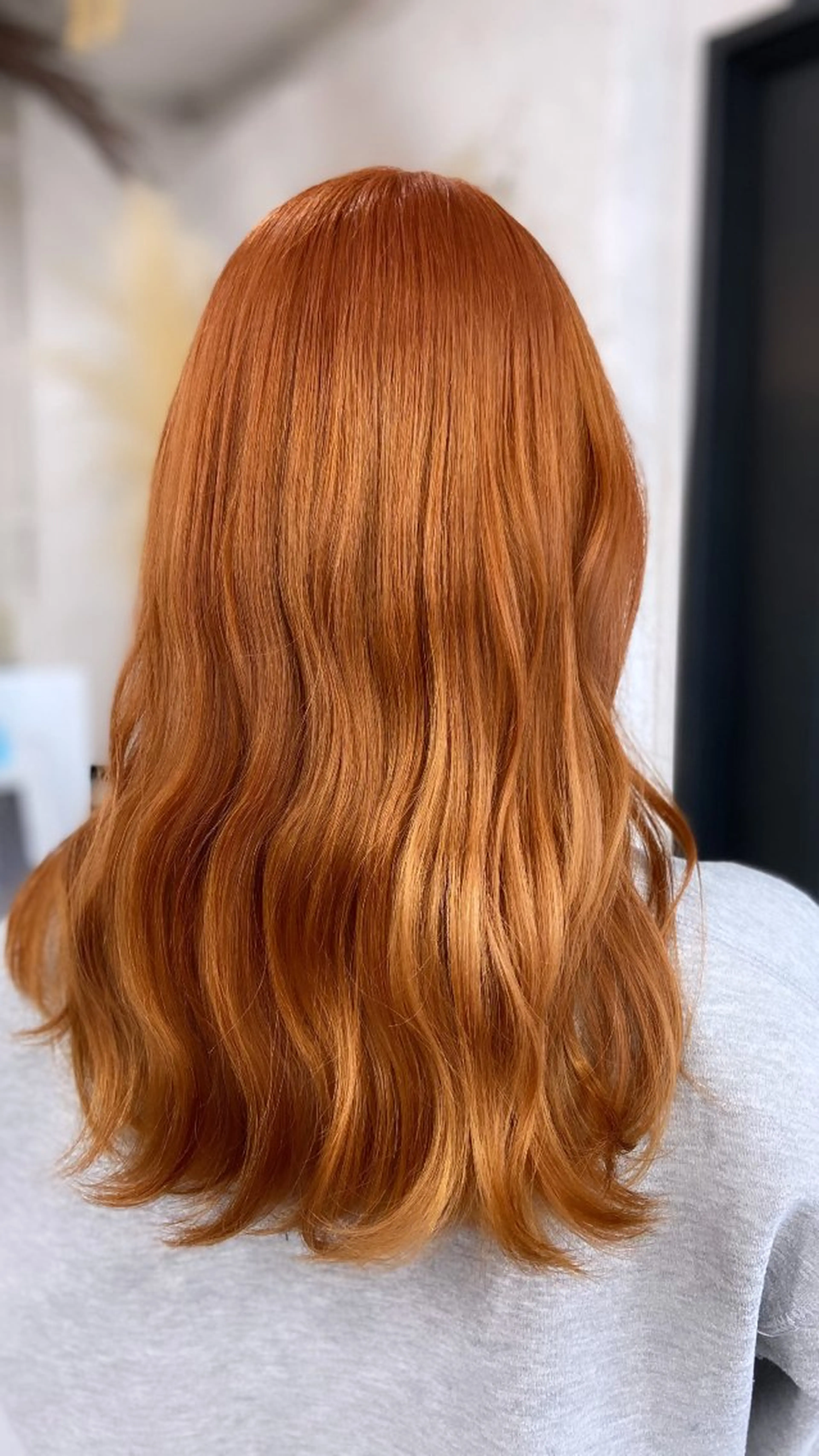 セミロング カラー ハイトーン/ダブル カラー/akihoのヘアスタイル