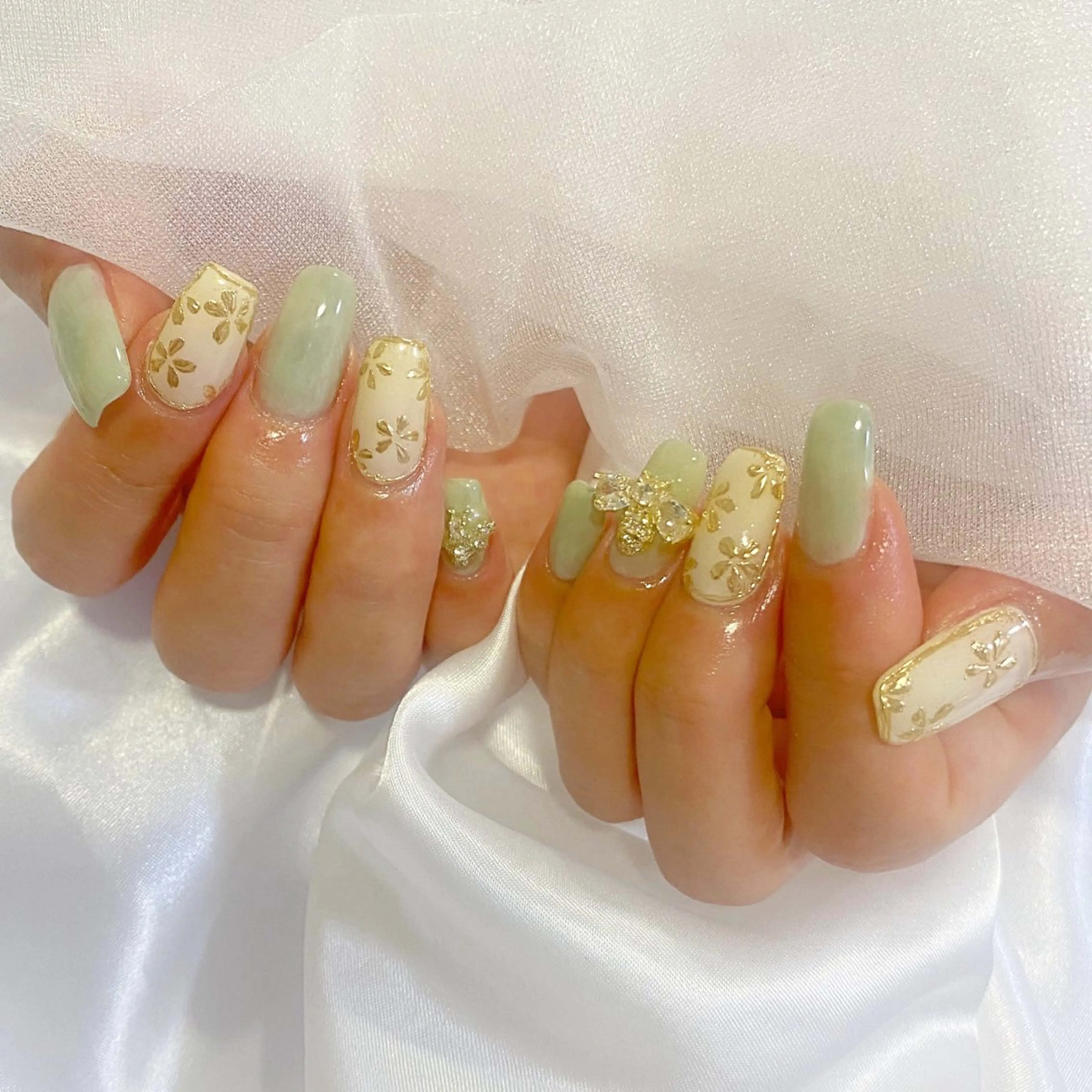 ネイル 🤍 Ayaのネイルデザイン