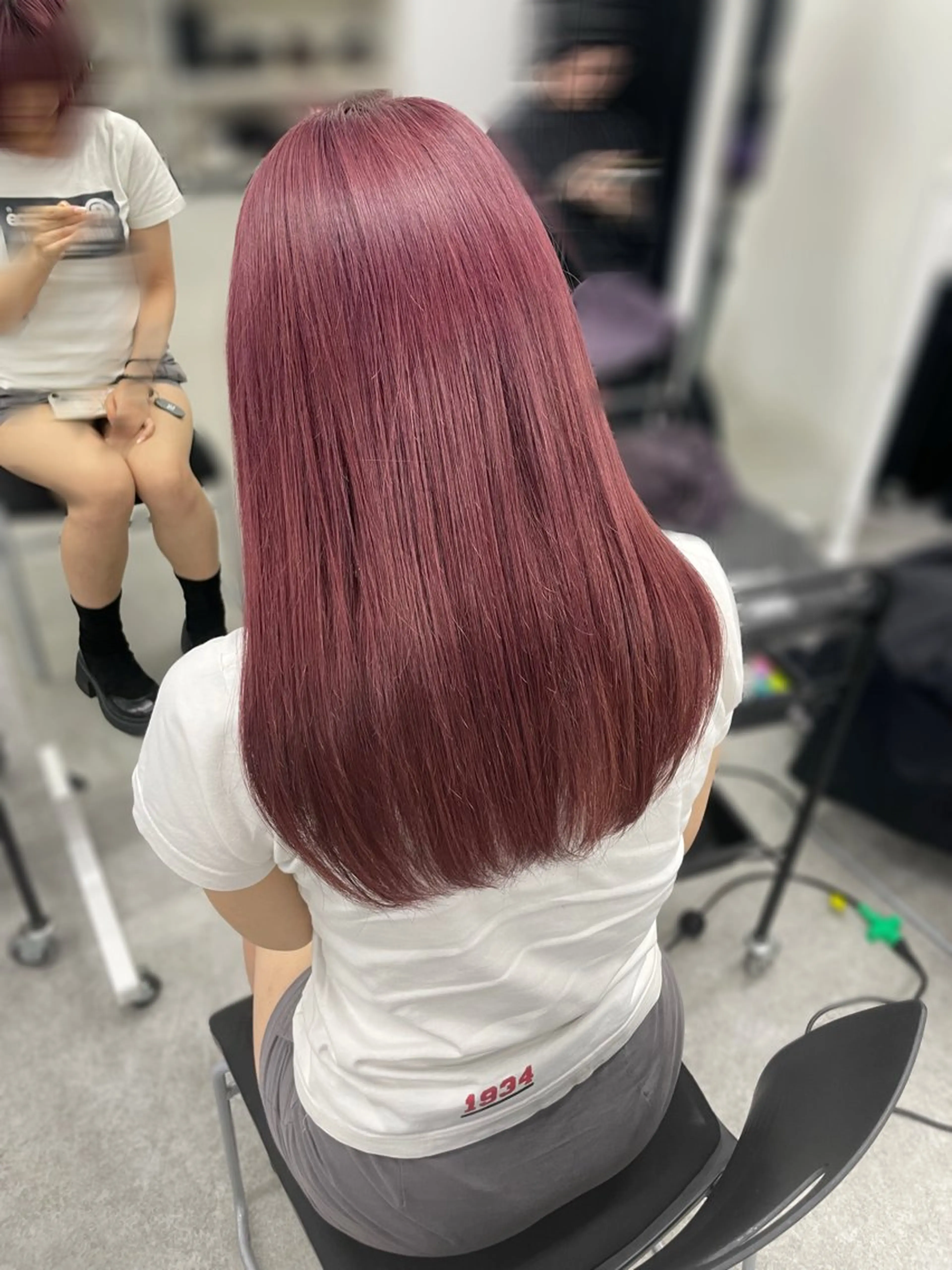 カラー ヘアカラー トリートメント 暖色ガーリーヘア🎀 MEARI🩰のヘアスタイル