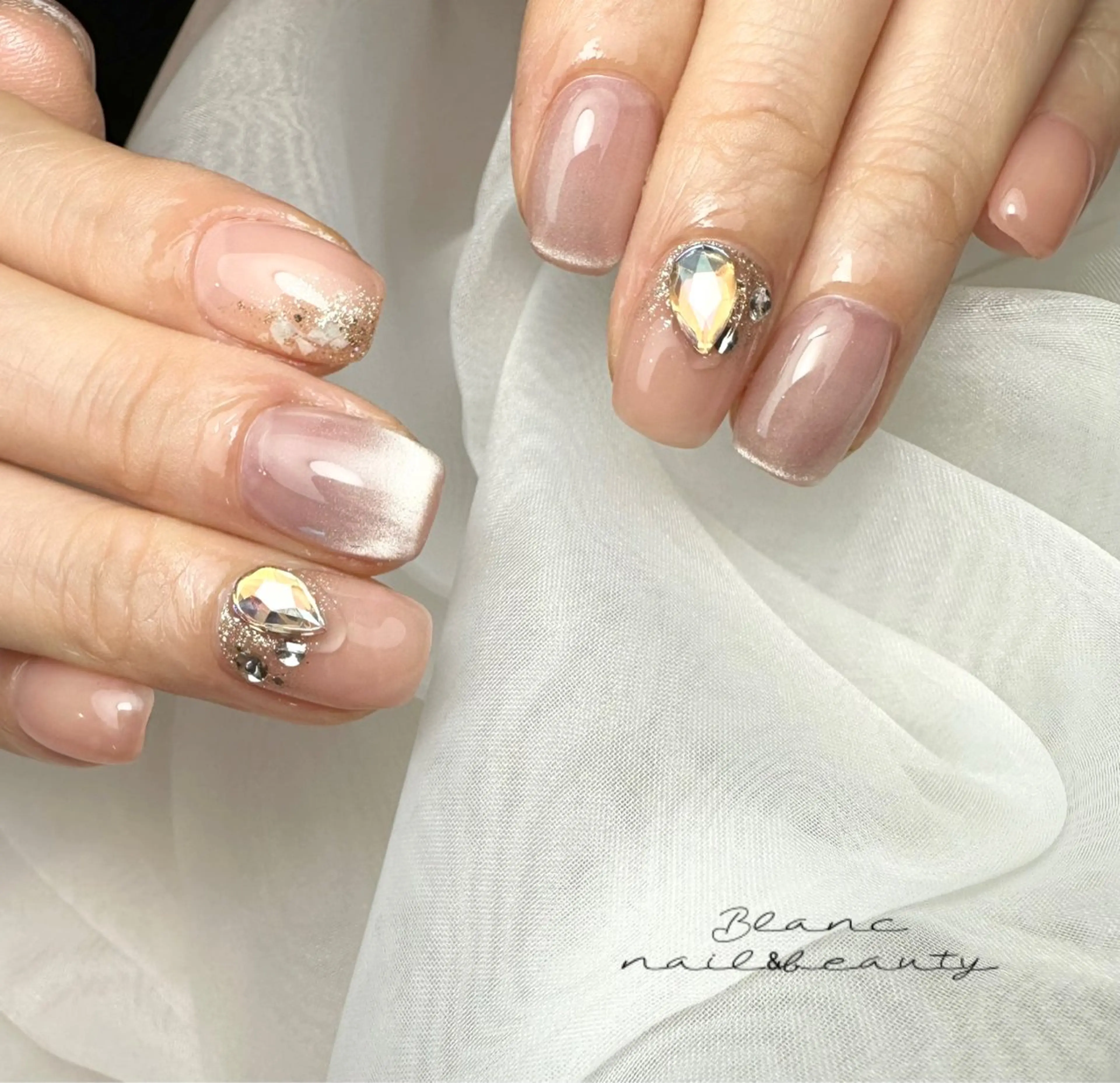 ネイル Blanc ブランのネイルデザイン