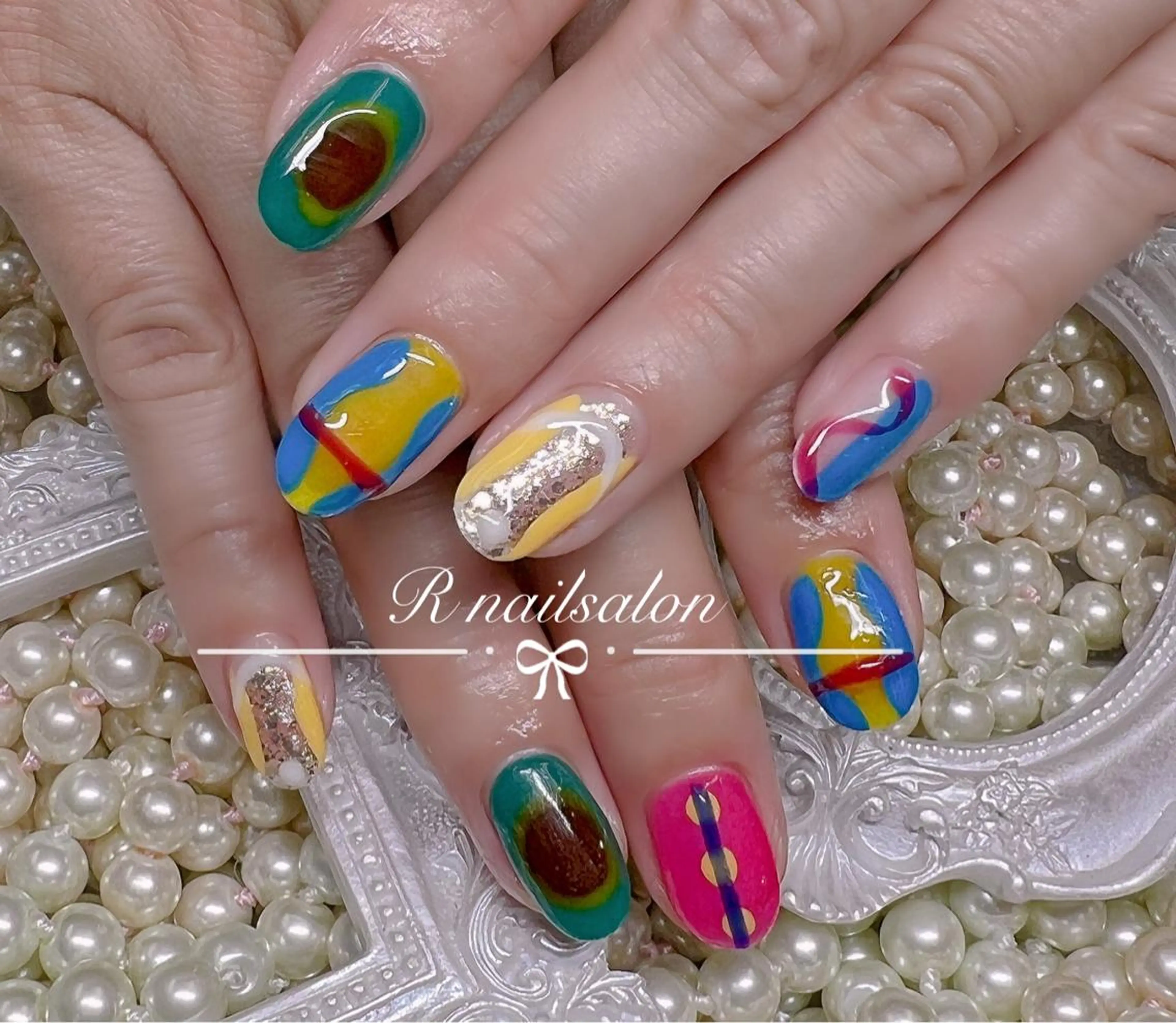 セミロング ハンドネイル R NAILSALONのネイルデザイン