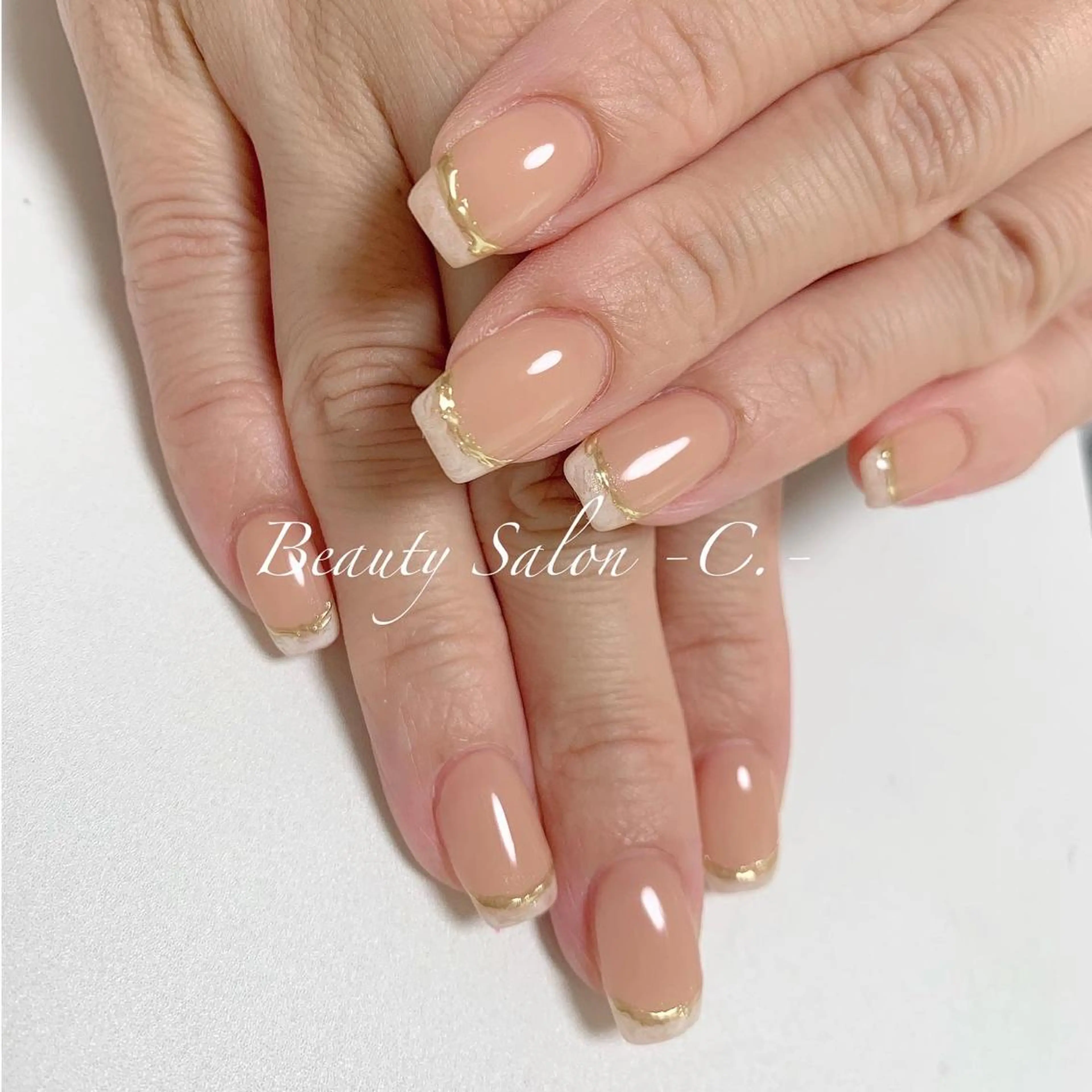 セミロング ネイル Lino Uのネイルデザイン