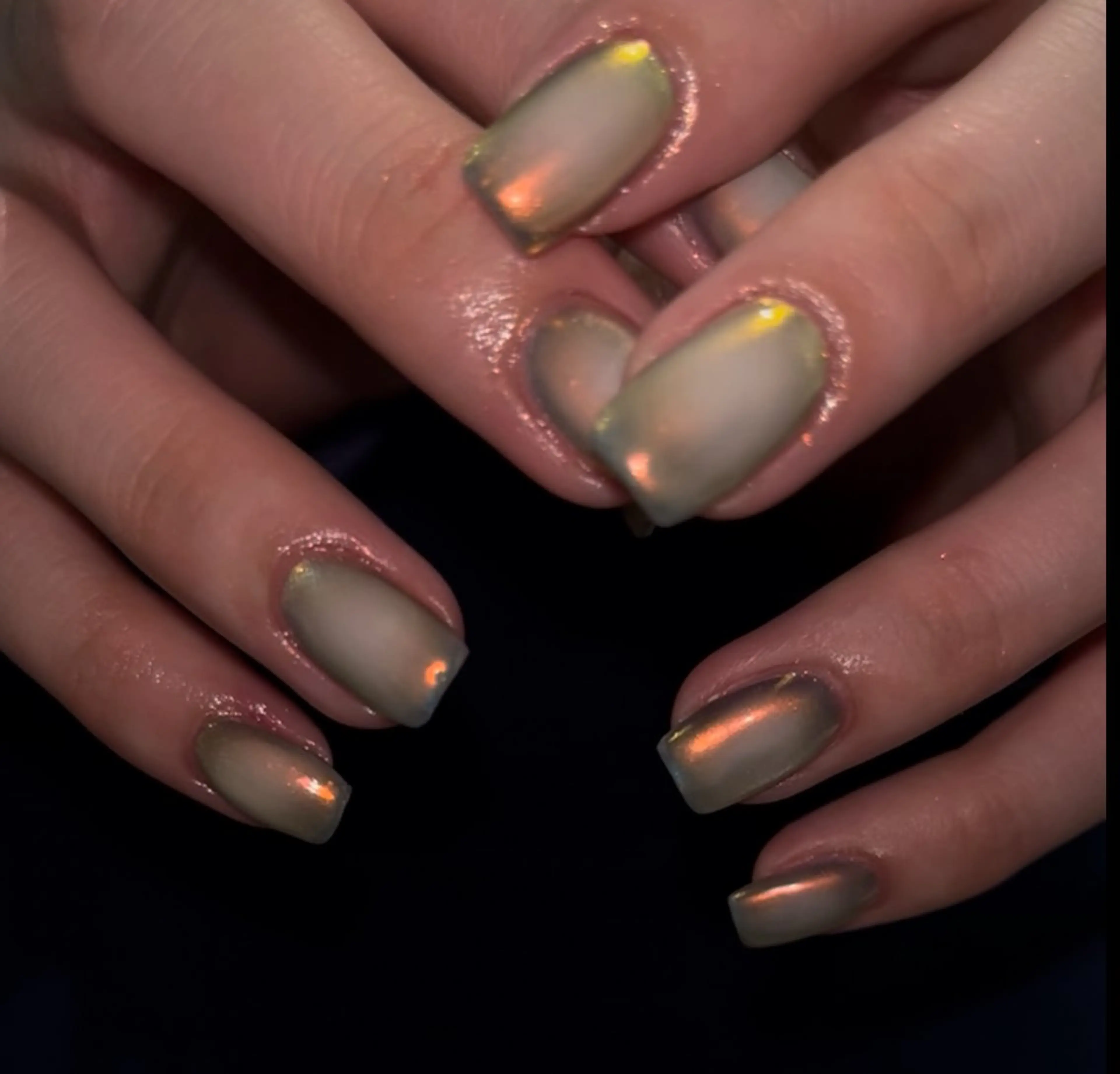 ネイル Earth♀ taru🪱のネイルデザイン