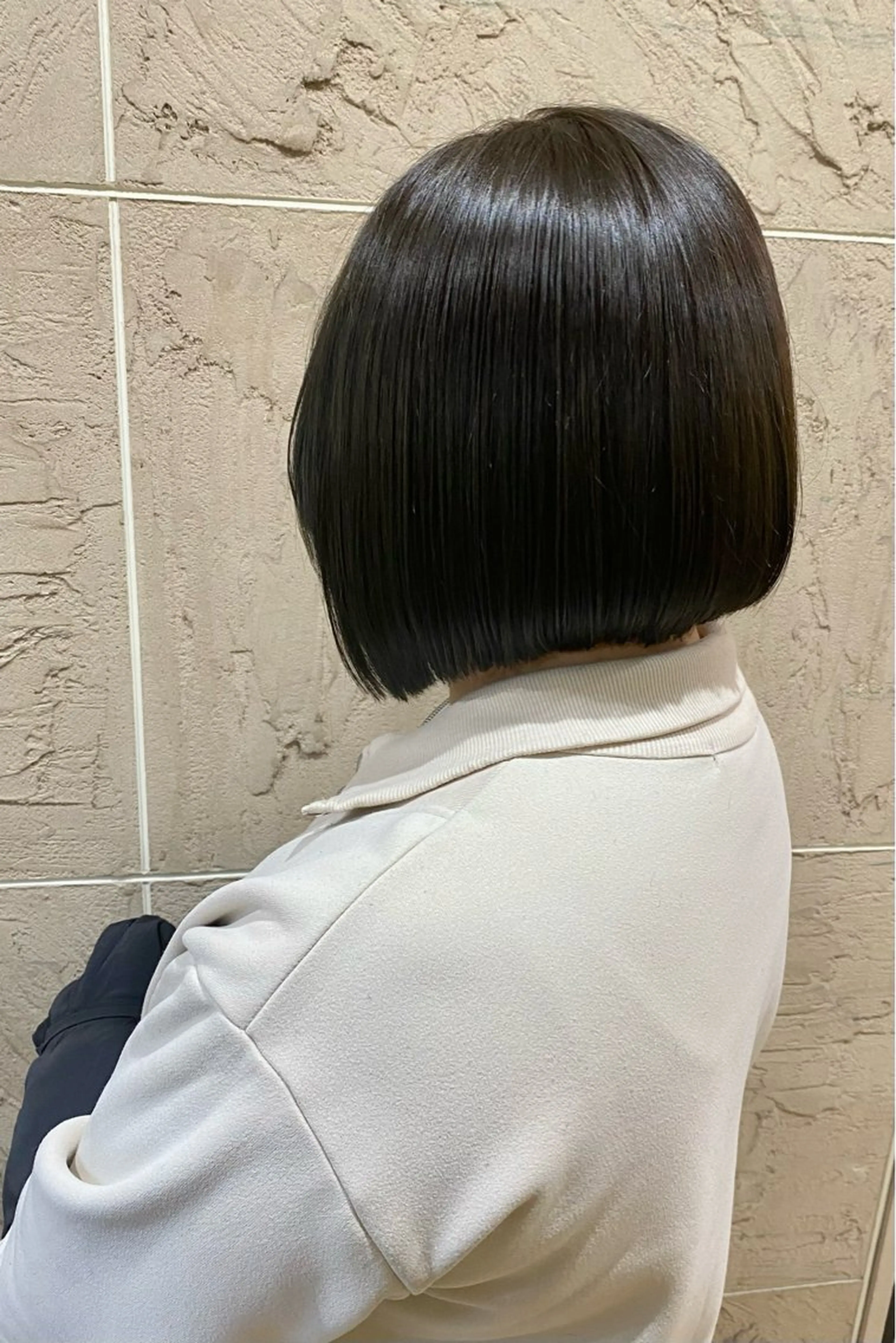 ミディアム カラー 菊地 紗矢のヘアスタイル