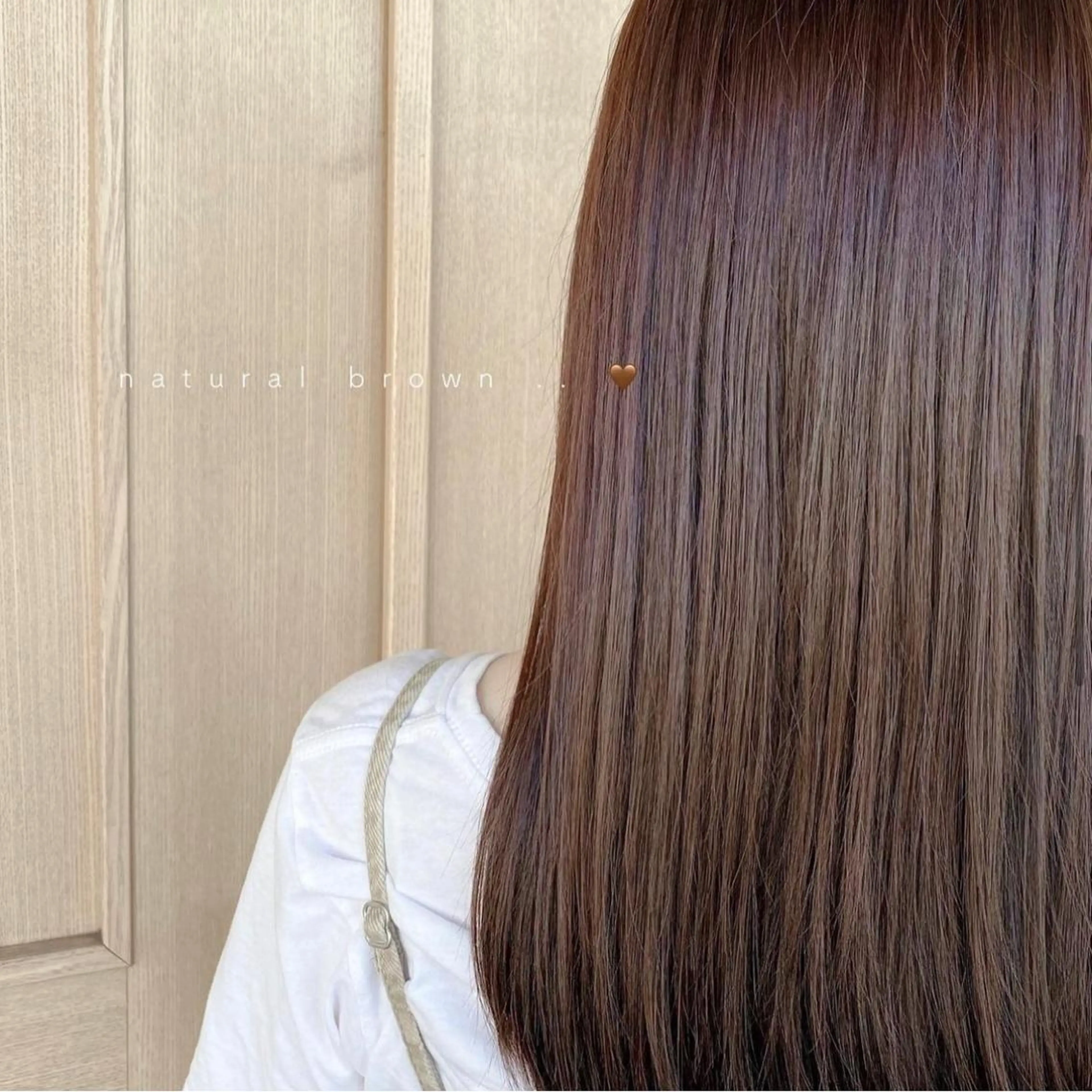 セミロング カラー ブラウンカラー ナチュラルブラウン ece.所属・篠原 詩菜のヘアスタイル