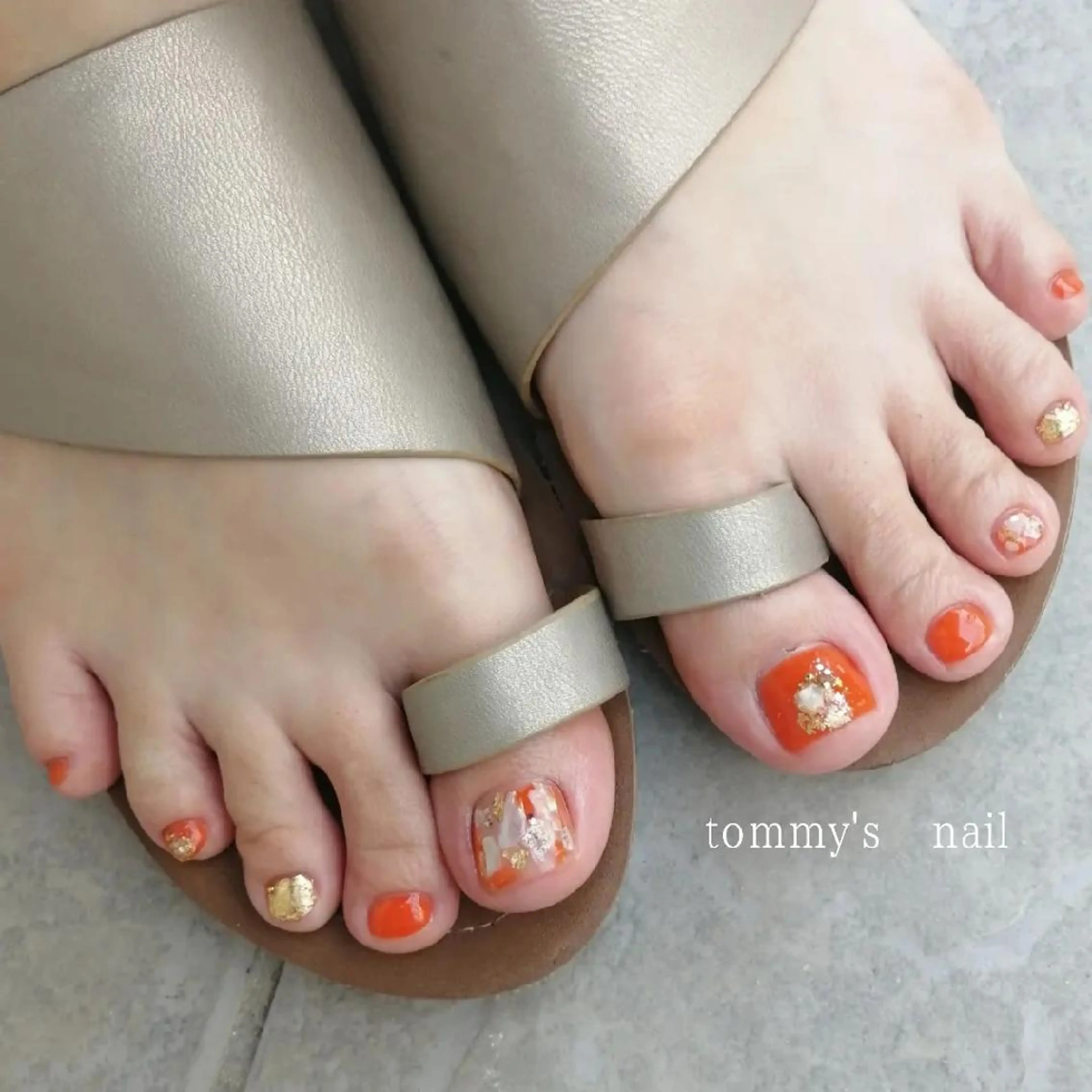 ネイル フットネイル ジェルネイル ミラーネイル ワンカラーネイル tommy's nail所属・福岡/若よもぎ蒸し 全身美容が叶うサロンのネイルデザイン