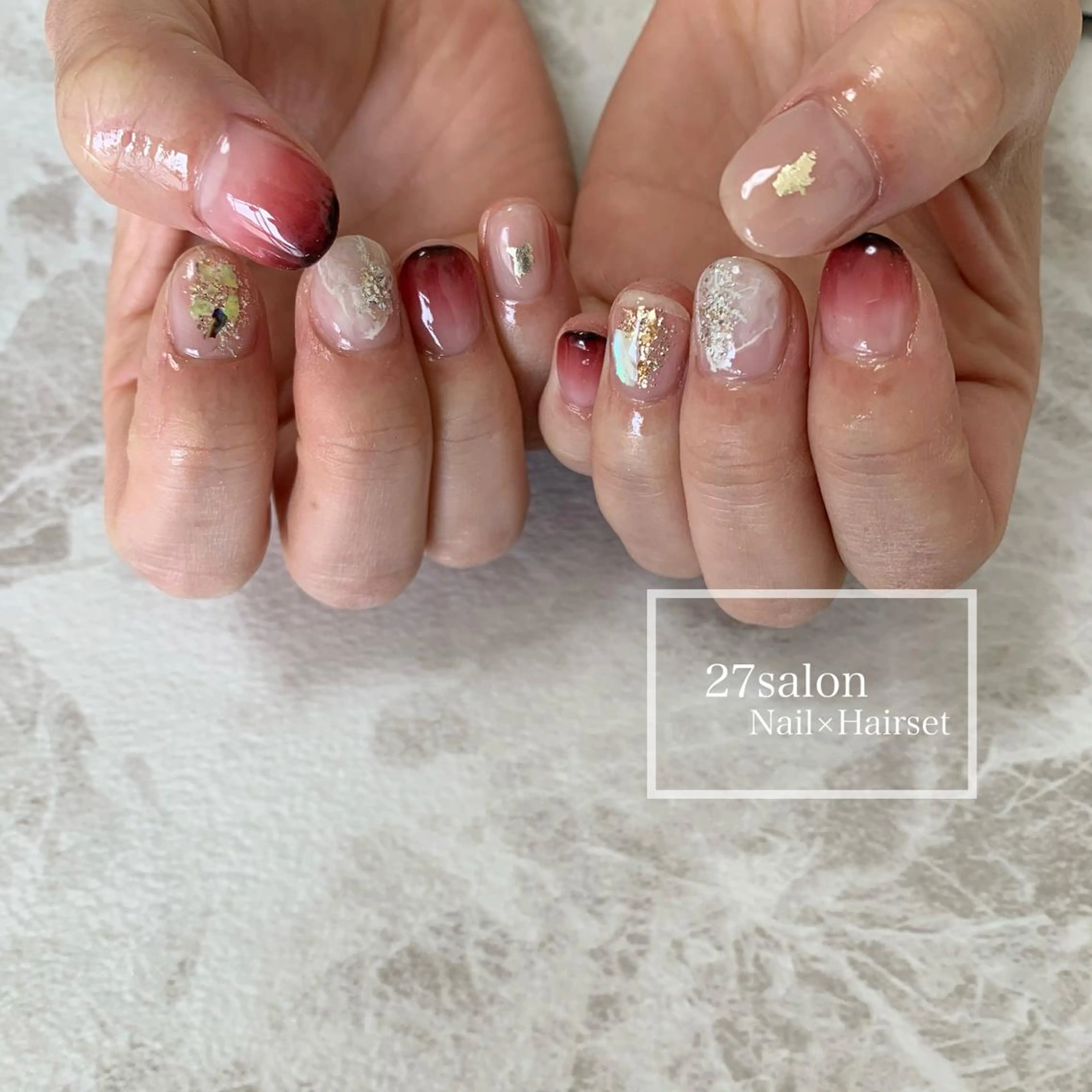 ネイル グラデーション ニュアンスネイル 27salon yuinaのネイルデザイン