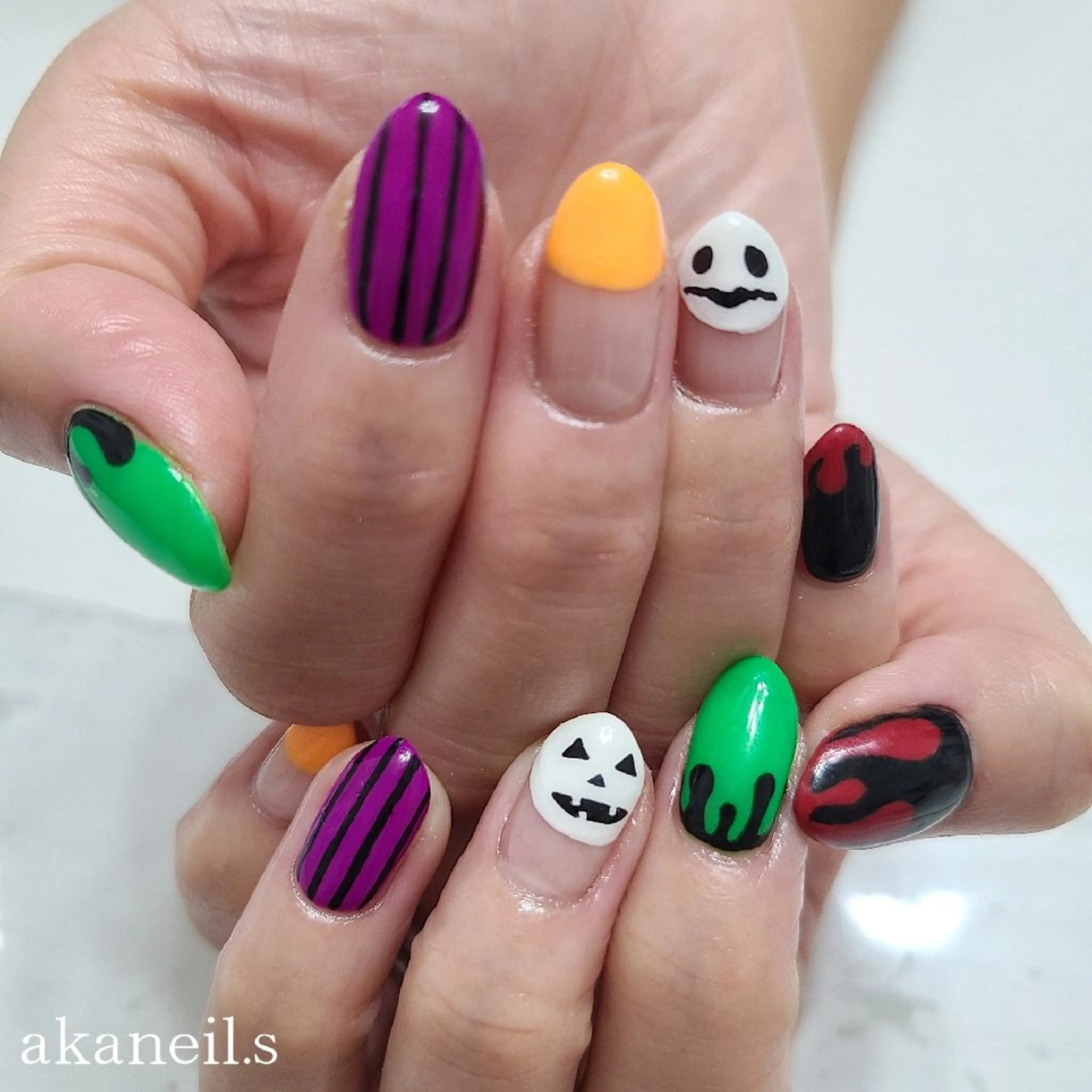 ネイル ハロウィン 持ち込み 【akaneils】 アカネのネイルデザイン