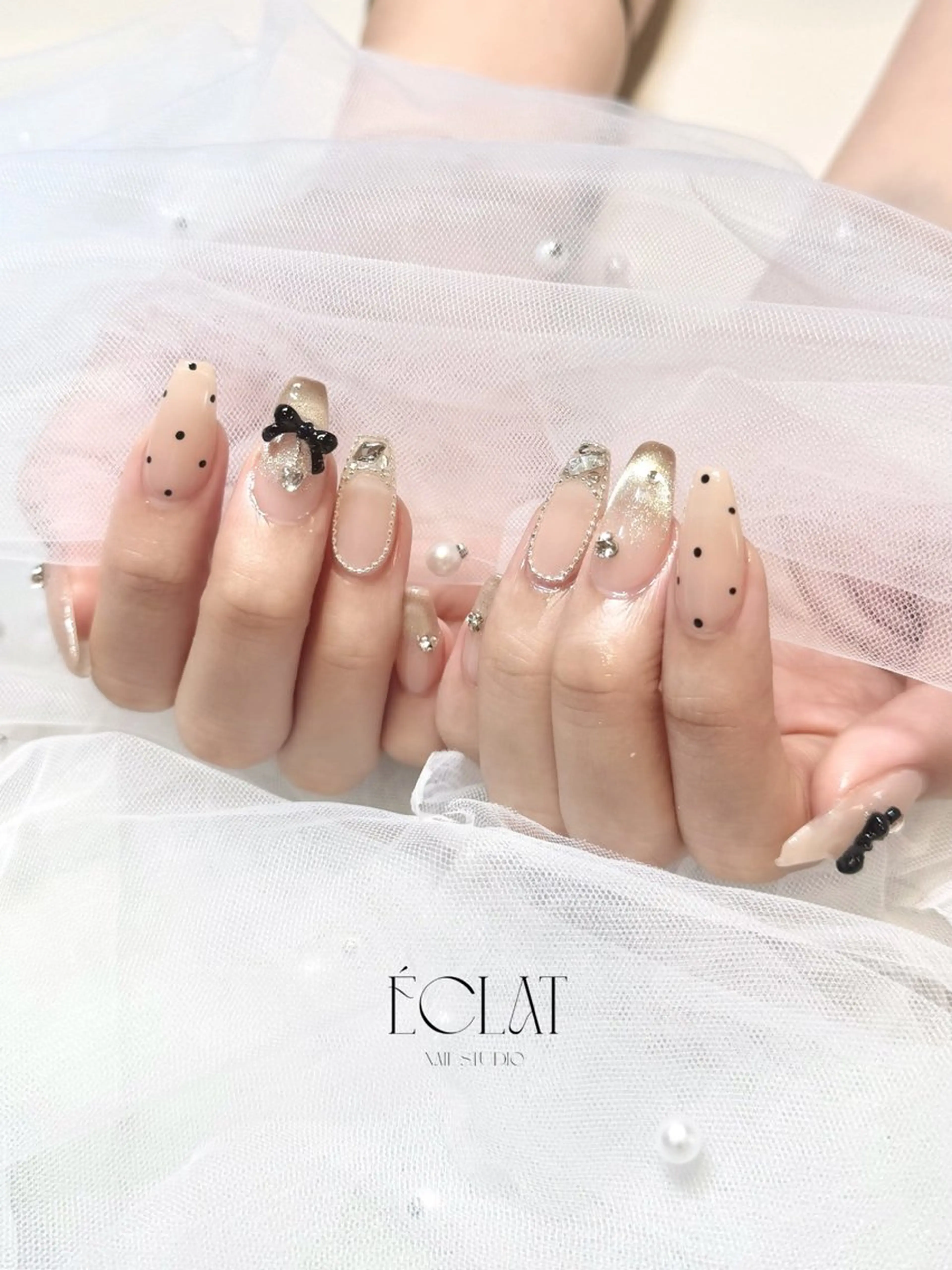 ネイル 持ち込み ハンドネイル éclat nail studio（She nail studio内）所属・韓国ワンホン éclat🩵飯山のネイルデザイン