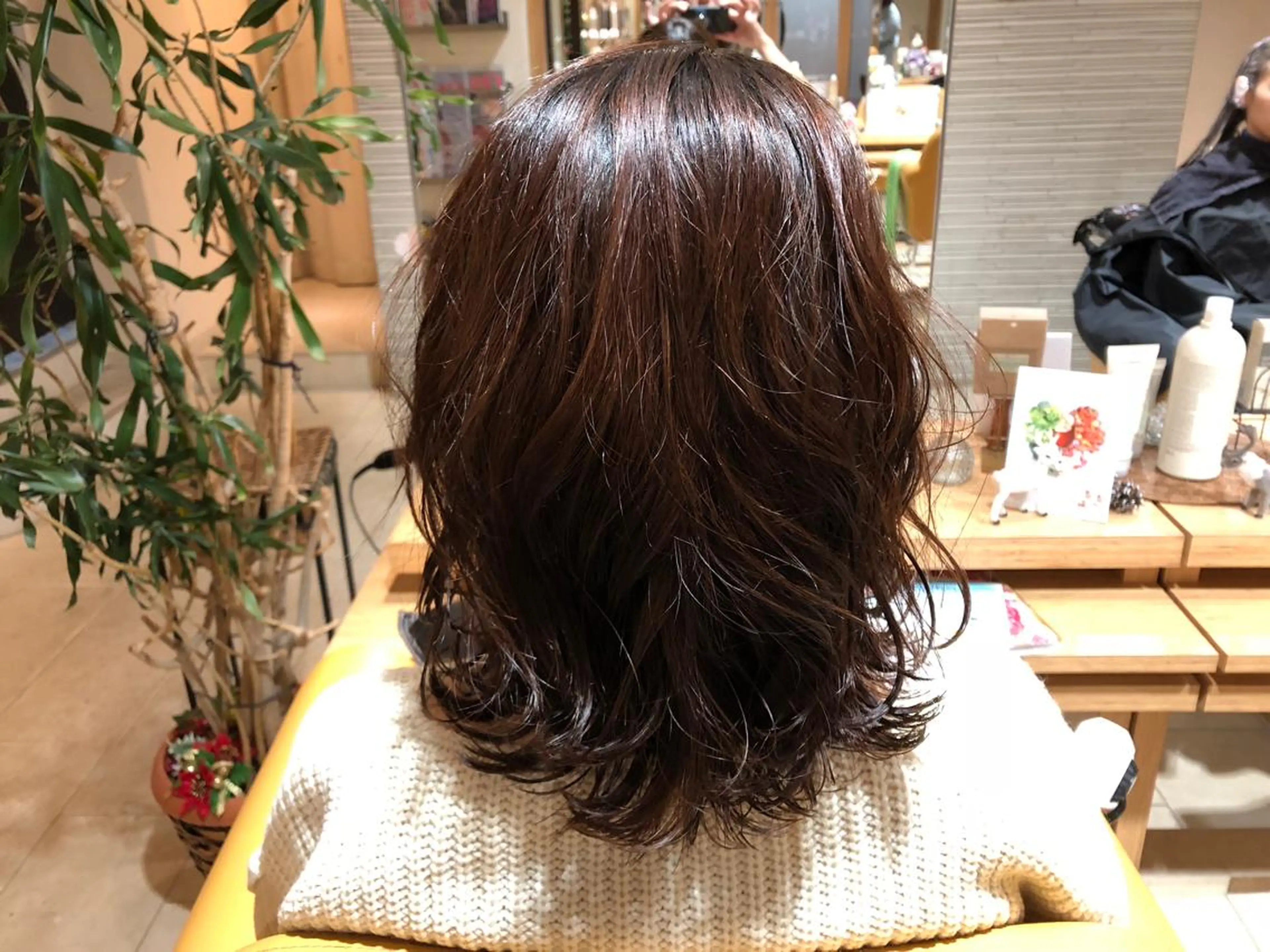 ミディアム OJIMA YUKAのヘアスタイル