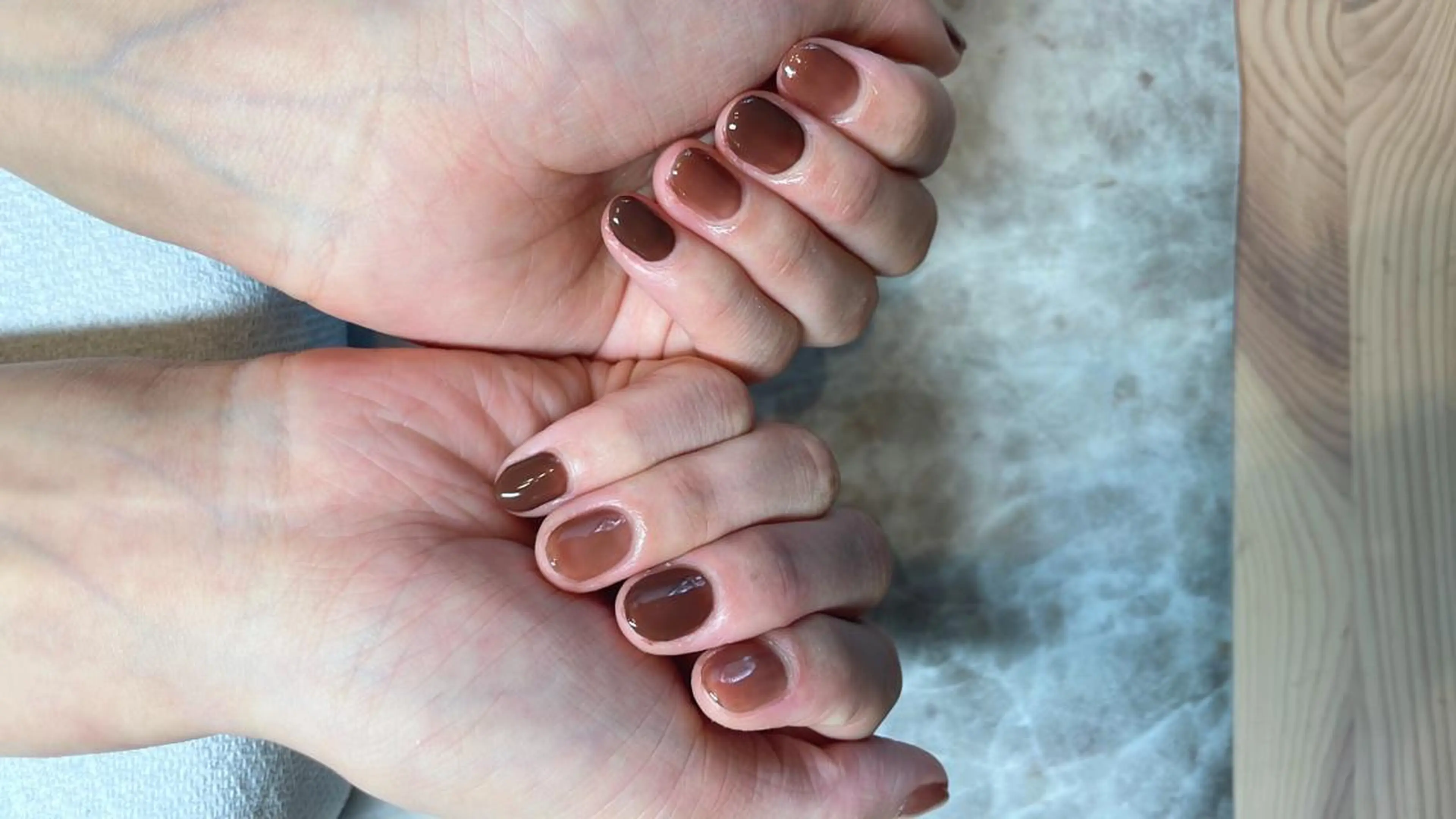 ネイル ハンドネイル Slow.Nail Tomomiのネイルデザイン