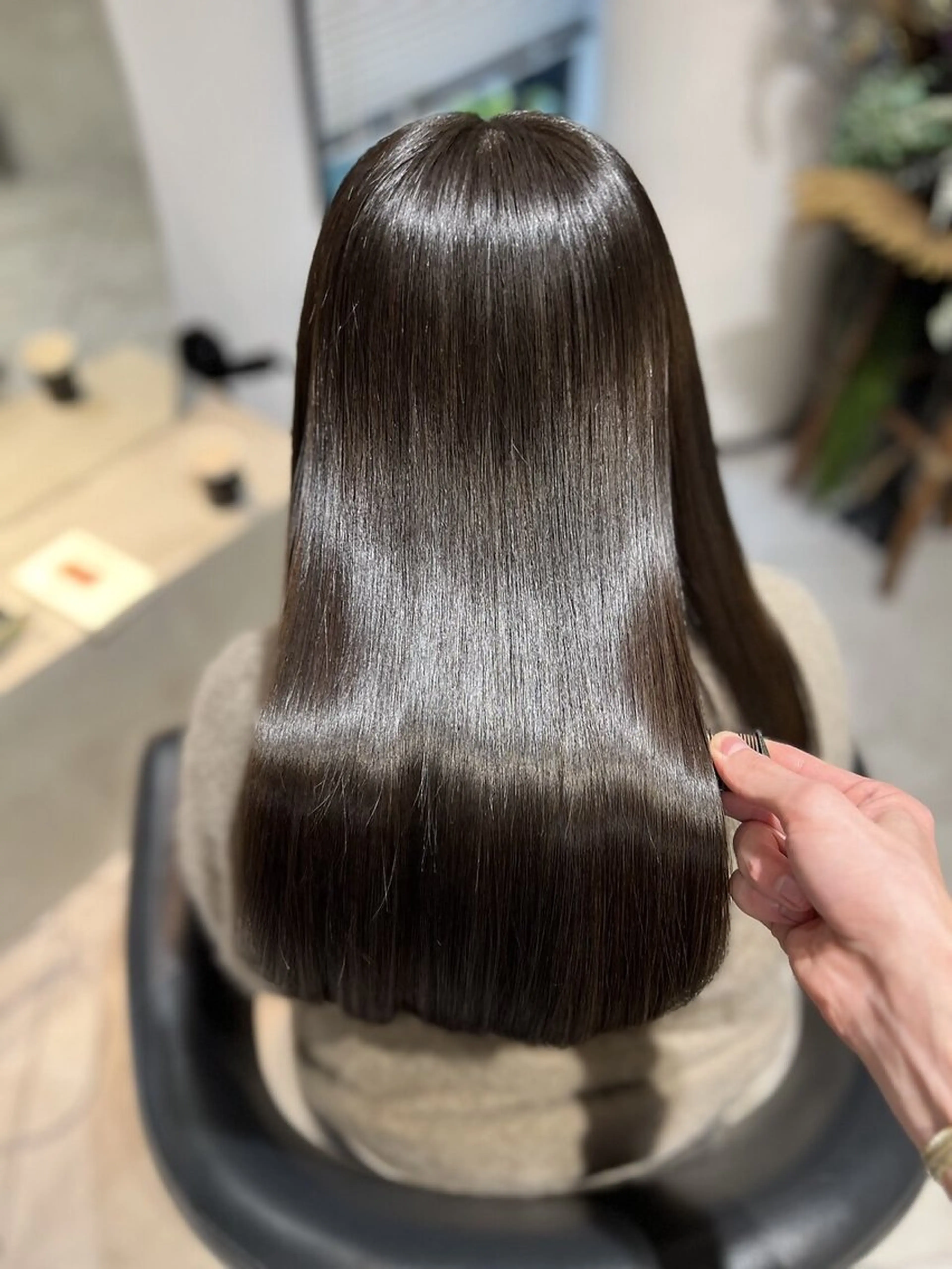 ロング 縮毛矯正 トリートメント 艶髪🫧美髪特化 関口太郎のヘアスタイル