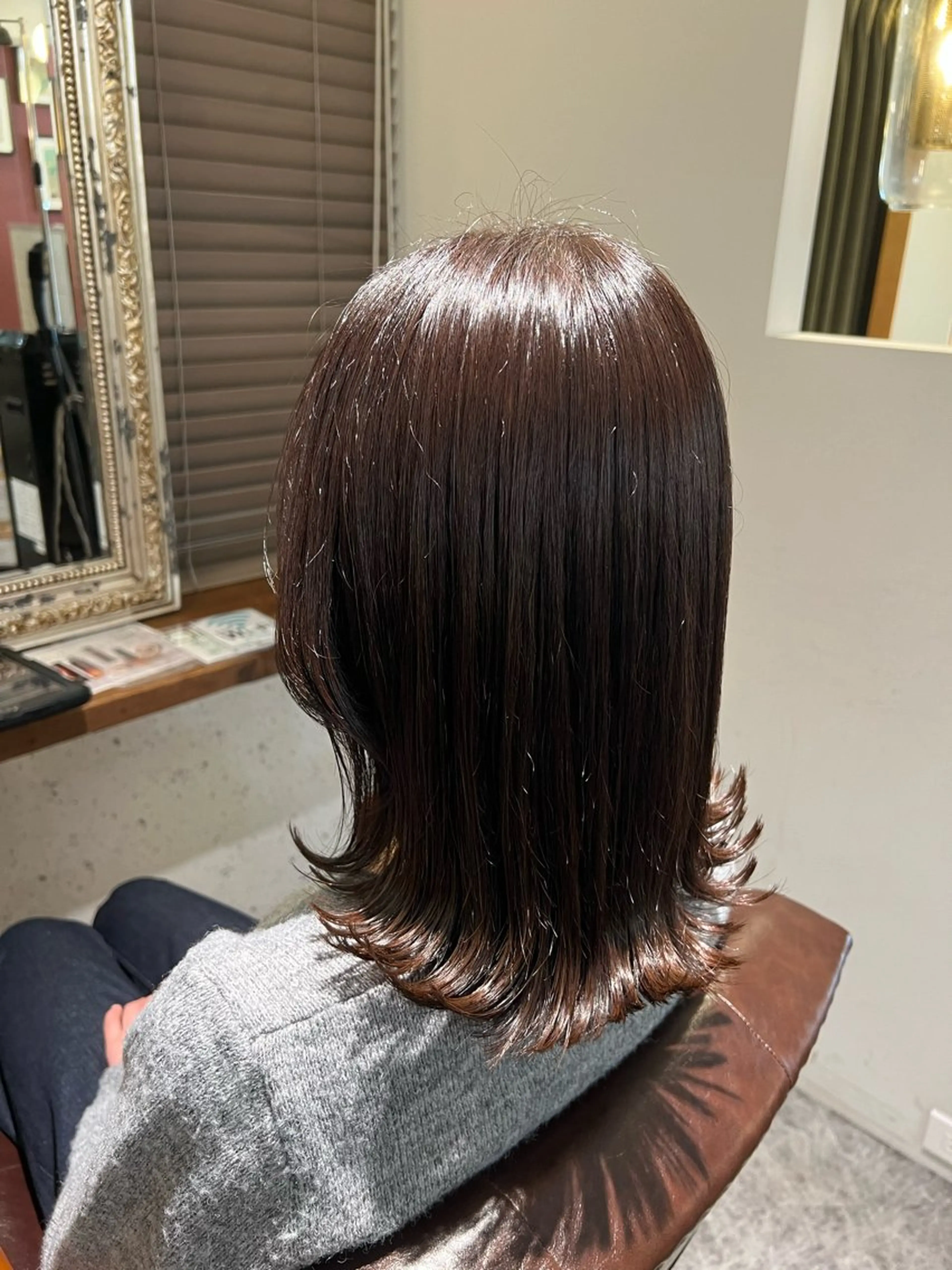 セミロング カラー 美容室moon所属・くびれるボブ🤍 松本安奈のヘアスタイル