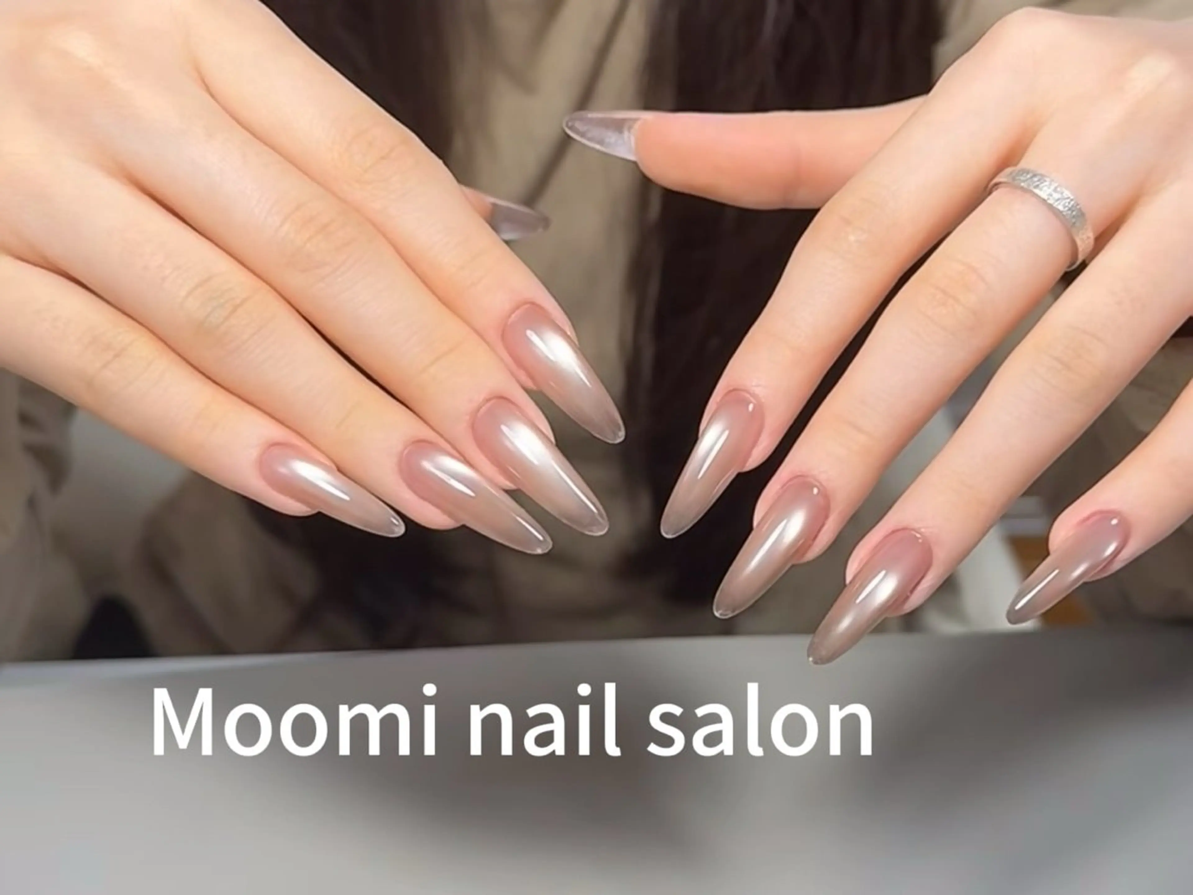 ロング ハンドネイル Moomi あずりのネイルデザイン