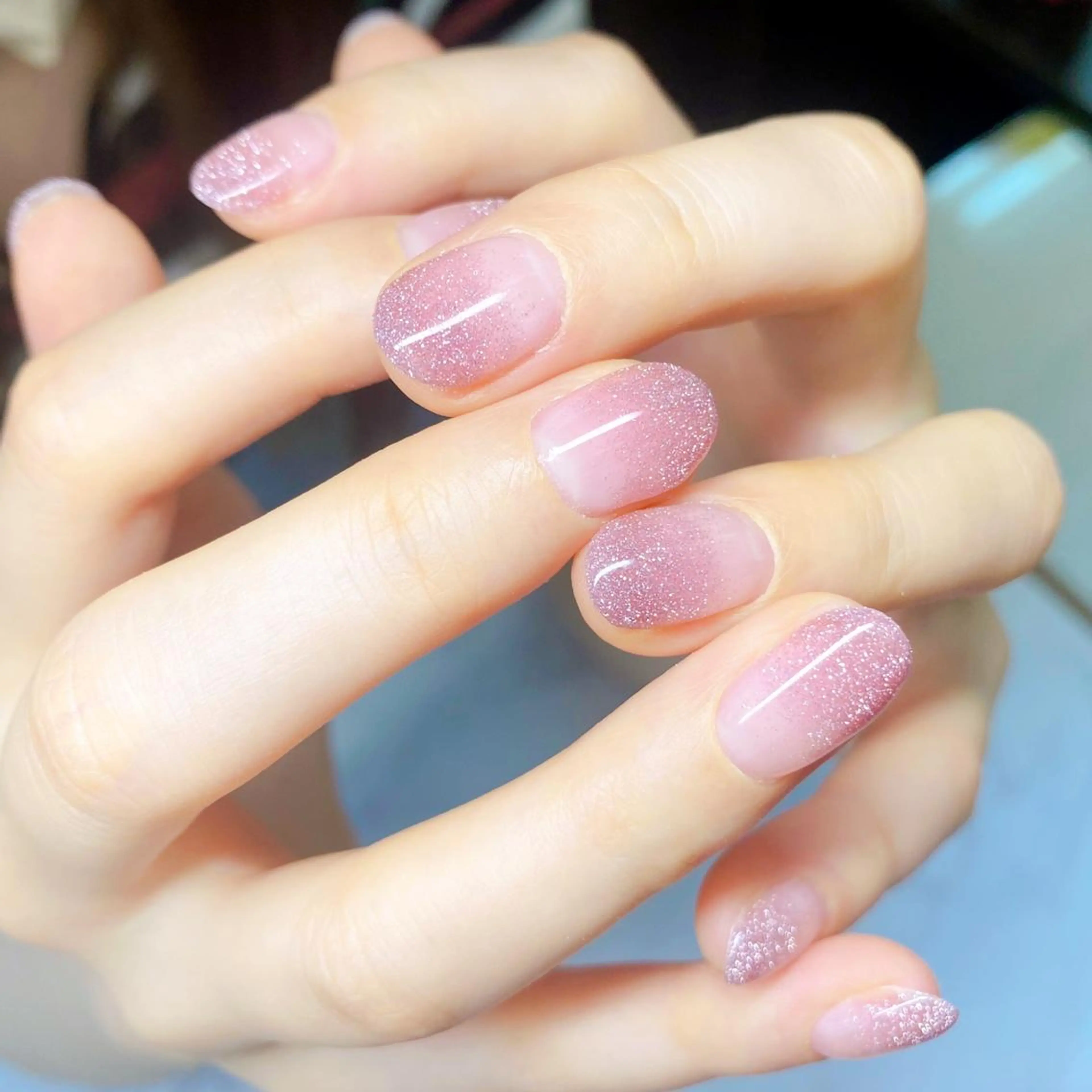 ネイル クリアネイル ジェルネイル グラデーション ラメ(グリッター) ハンドネイル 💐ka yo💐（東白楽）のネイルデザイン