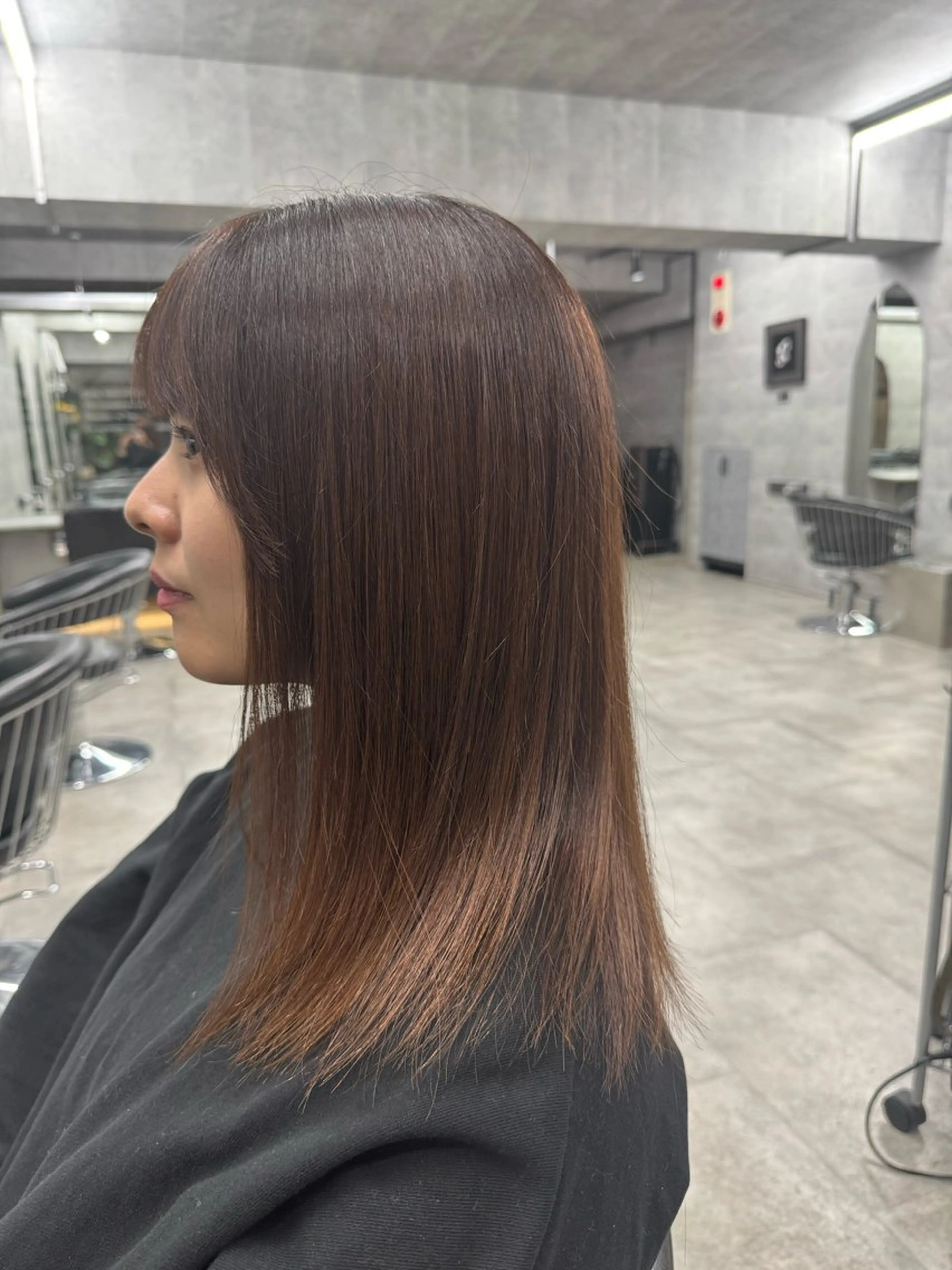 ミディアム カラー カット ヘアカラー あなたのお悩み改善" You"💚❤️💛のヘアスタイル